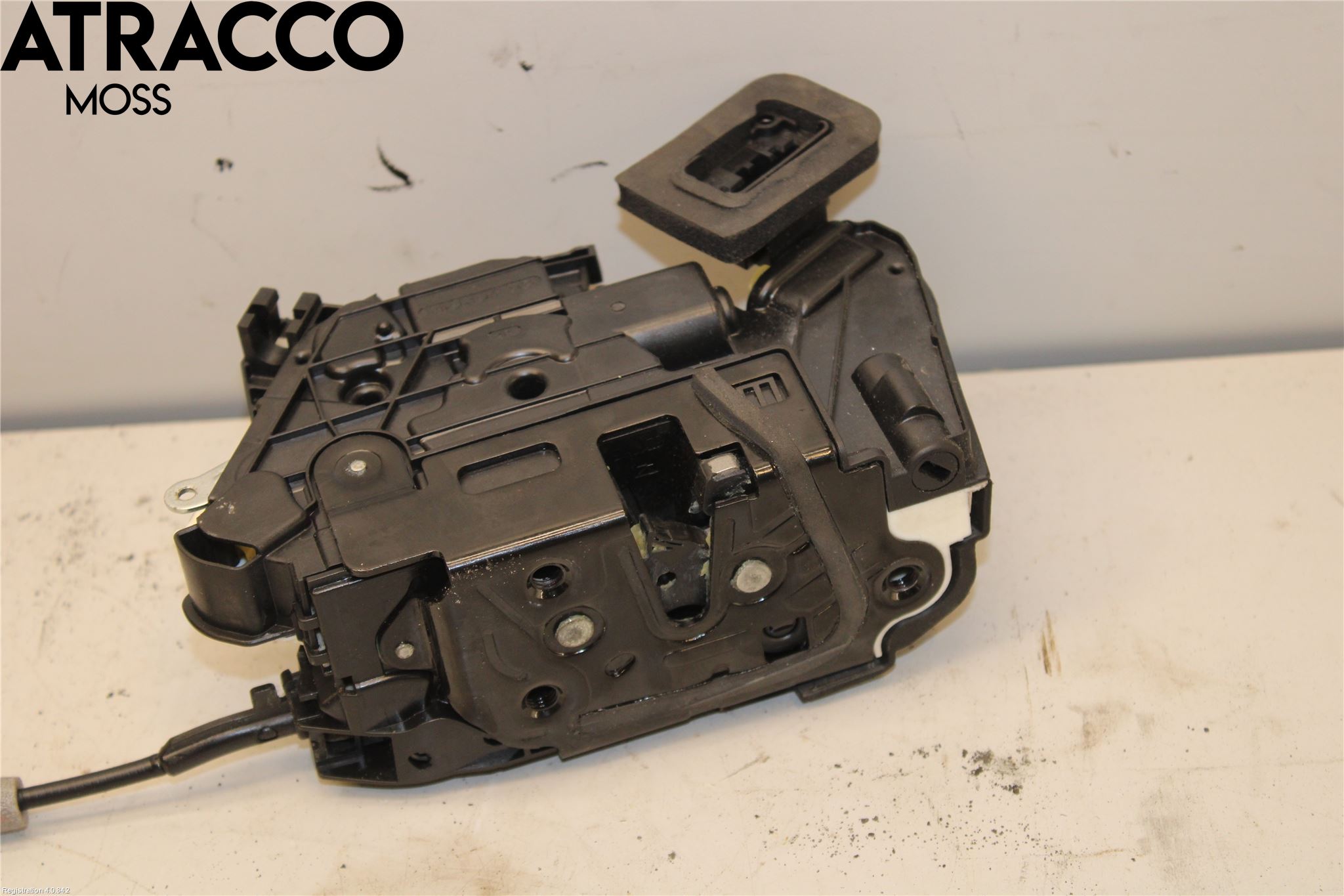 Volkswagen VW GOLF / E-GOLF VII 13-20 Dørlås - Låsekasse