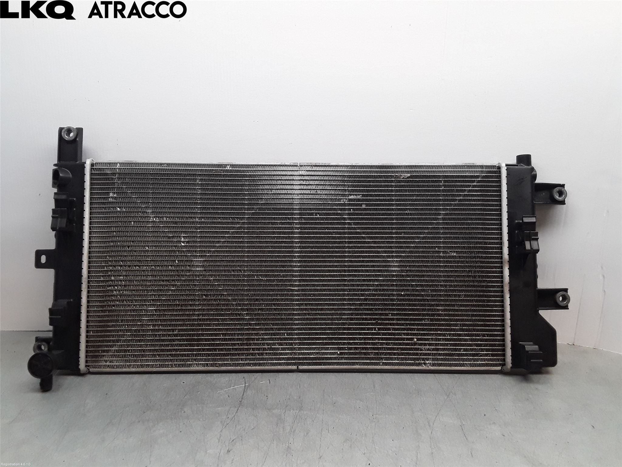 Nissan LEAF 18- Radiator Automat