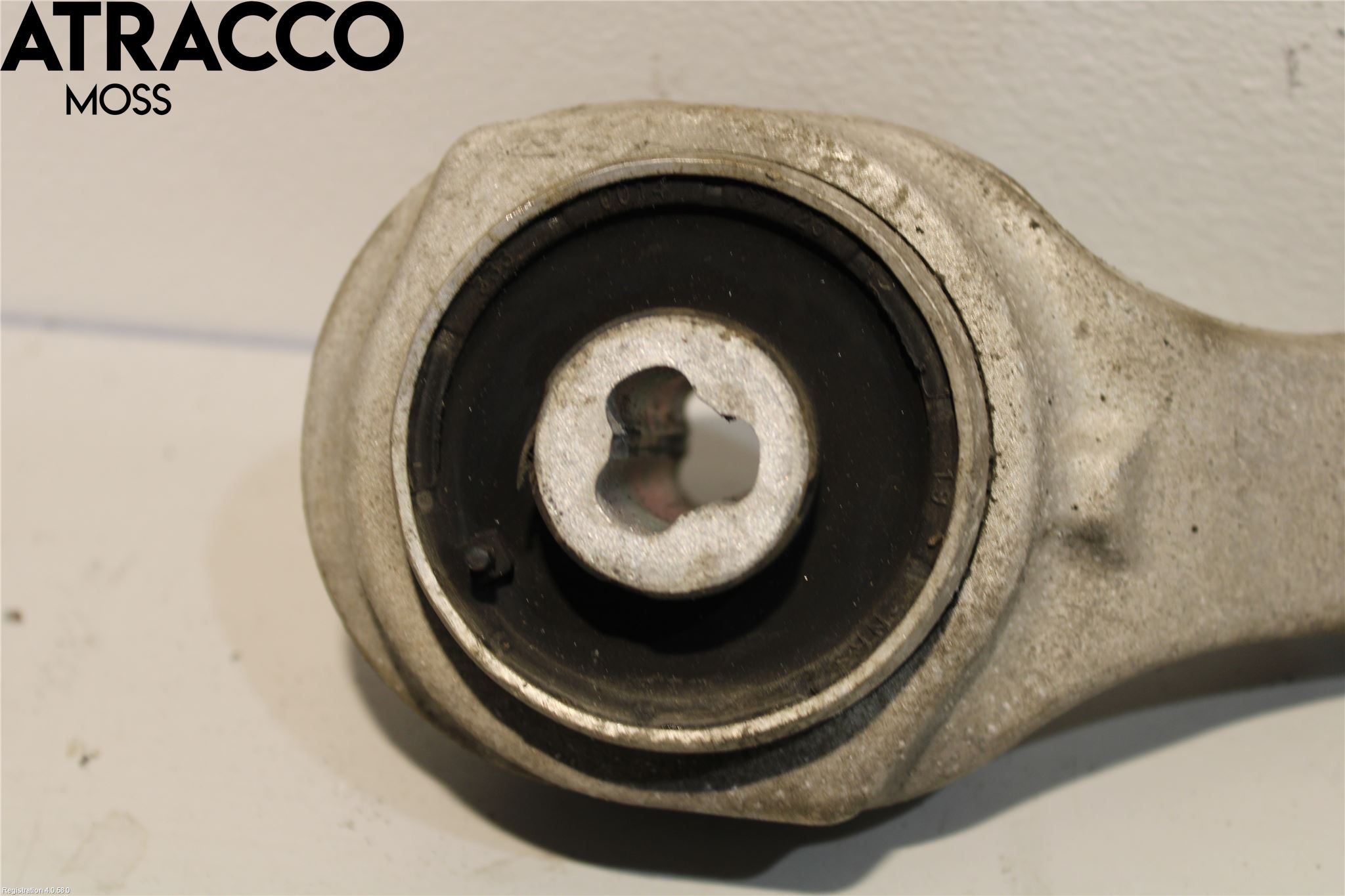 Mercedes-Benz MB E-KLASS (W212) 09-16 Bærearm Foran Venstre Nedre