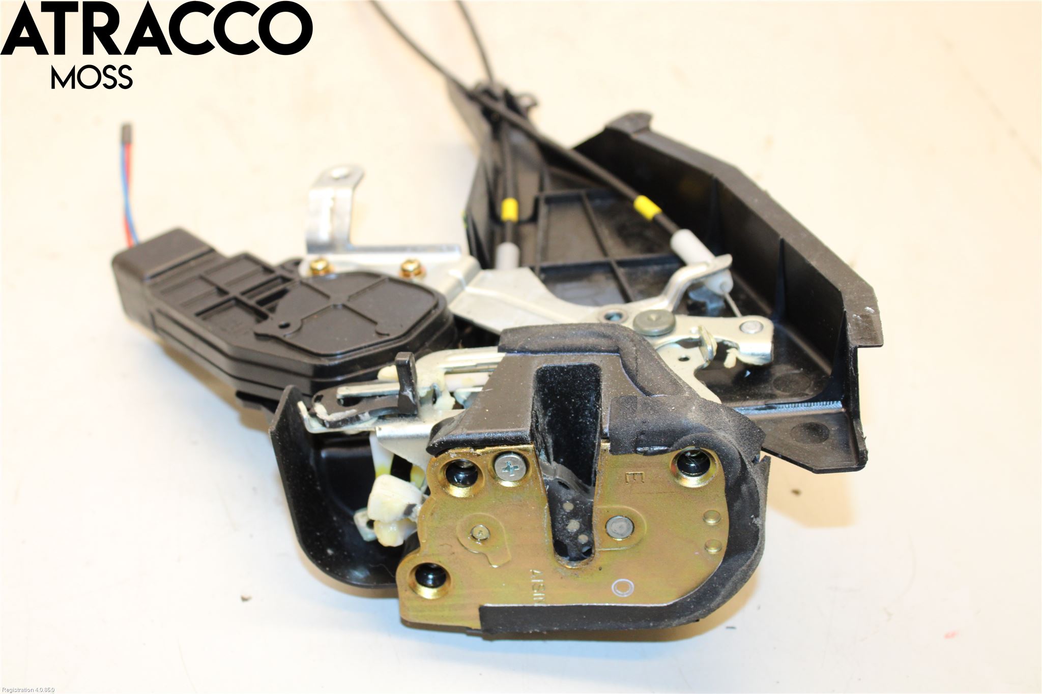 Toyota COROLLA 02-07 Dørlås - Låsekasse