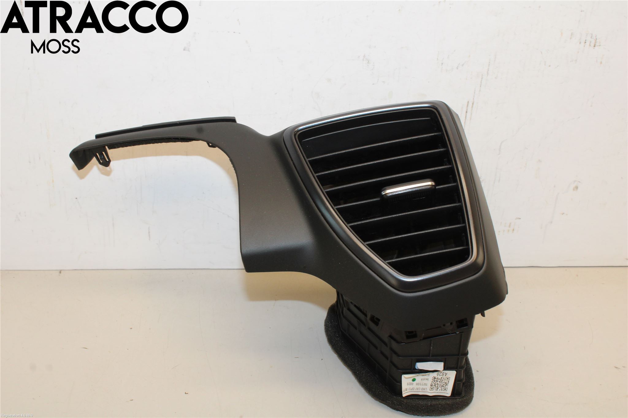 Hyundai TUCSON 05- Dashbord Kanal - Dyse