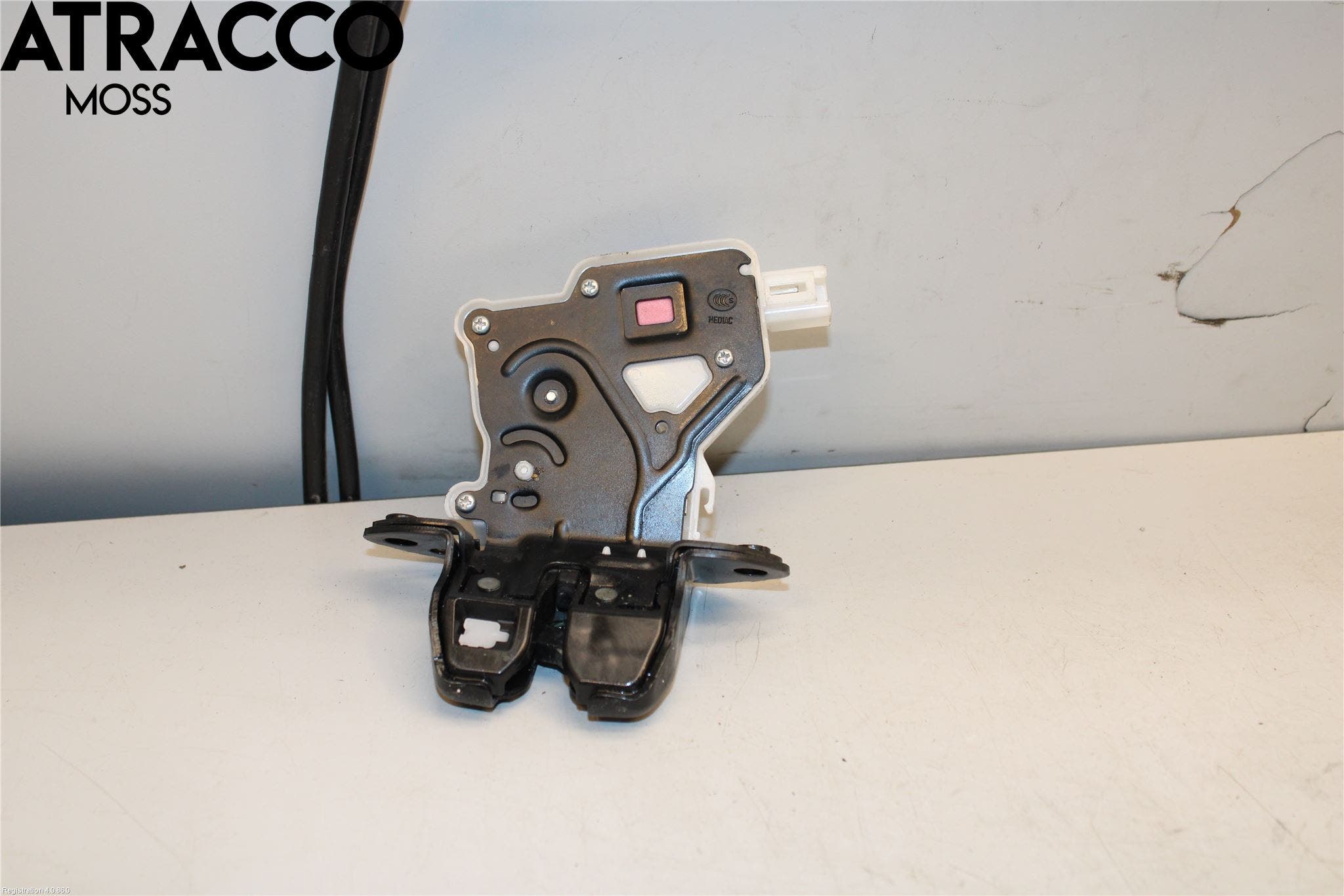 Nissan LEAF 18- Bakluke-Lokk Låsekasse