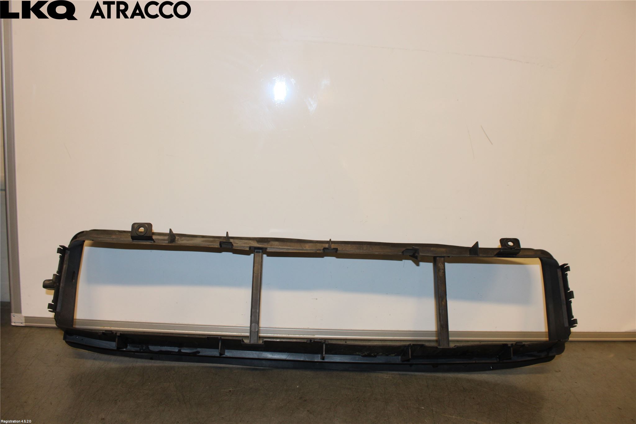 Ford ECOSPORT 17- Luftstyring Front