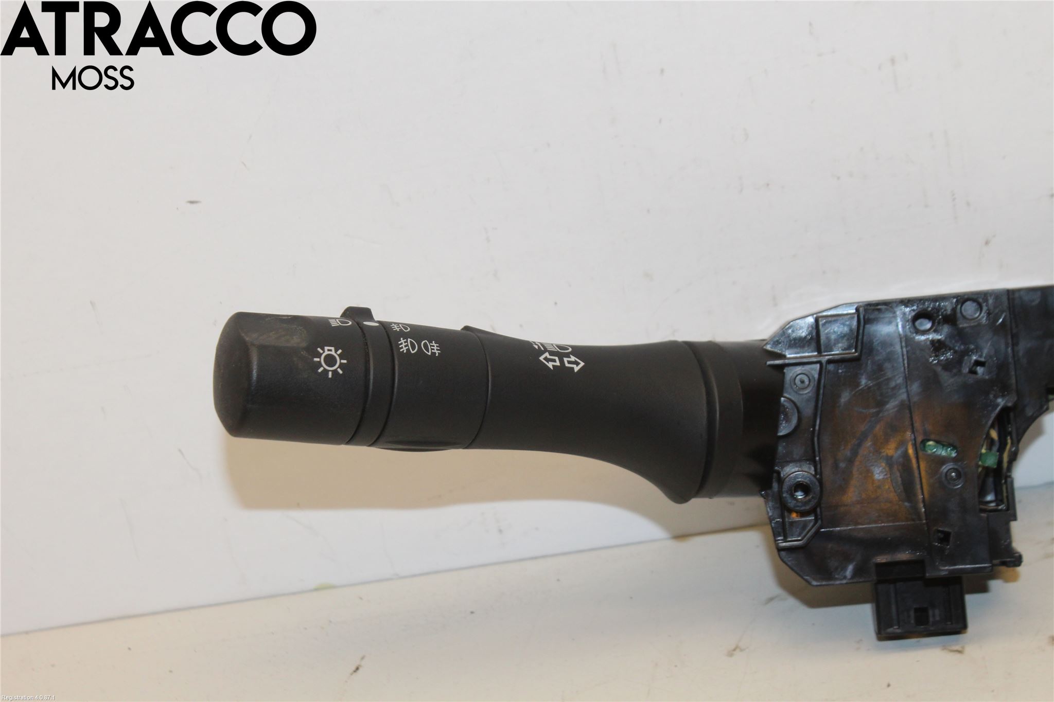 Nissan LEAF 18- Bryter Ratt Kombi H Og V