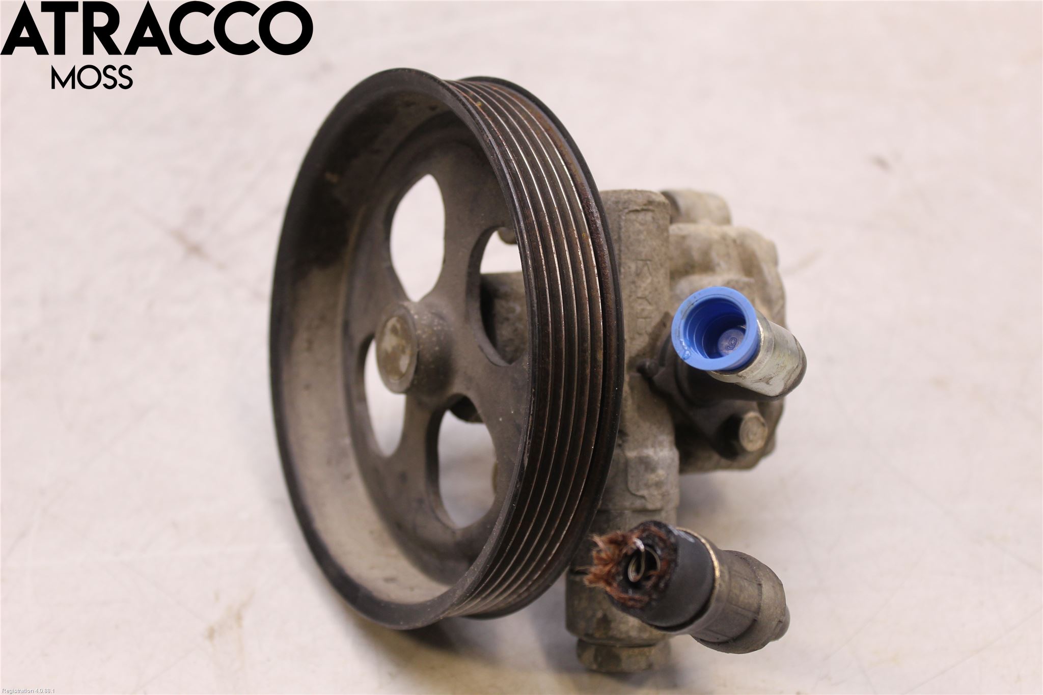 Mitsubishi L200 06-15 Servo Pumpe