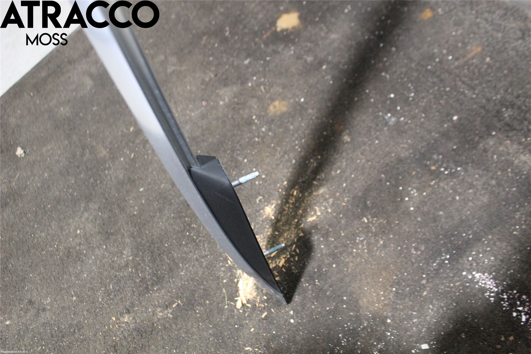 Skoda SUPERB 16-24 Takrails - Stativ