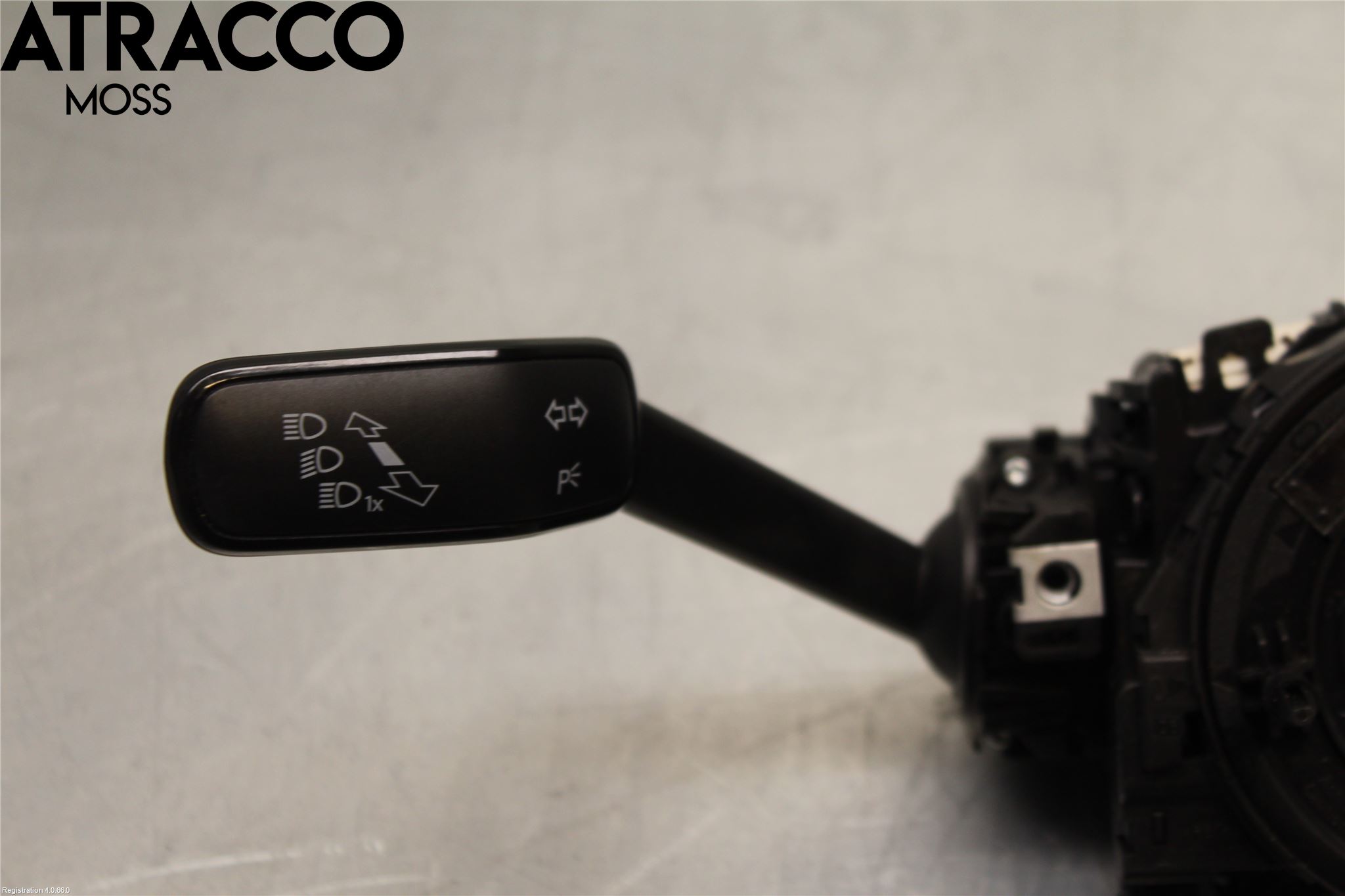 Volkswagen VW GOLF / E-GOLF VII 13-20 Bryter Ratt Kombi H Og V