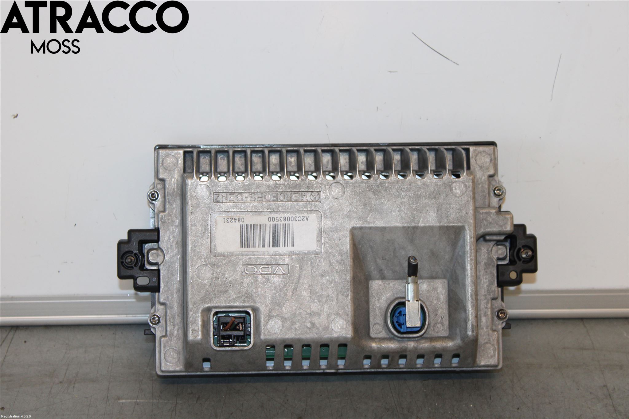 Mercedes-Benz MB C-KLASS (W204) 07-15 Multifunktionsdisplay