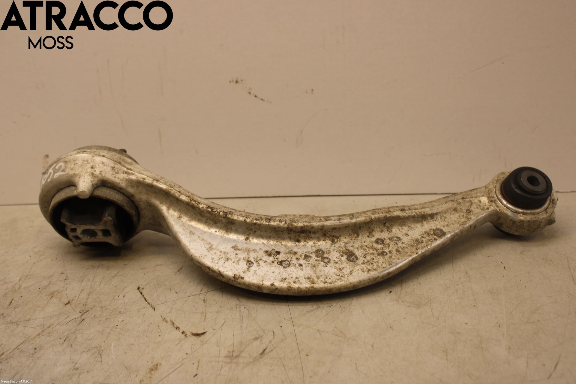 Jaguar I-PACE 18- Bærearm Foran Venstre Nedre