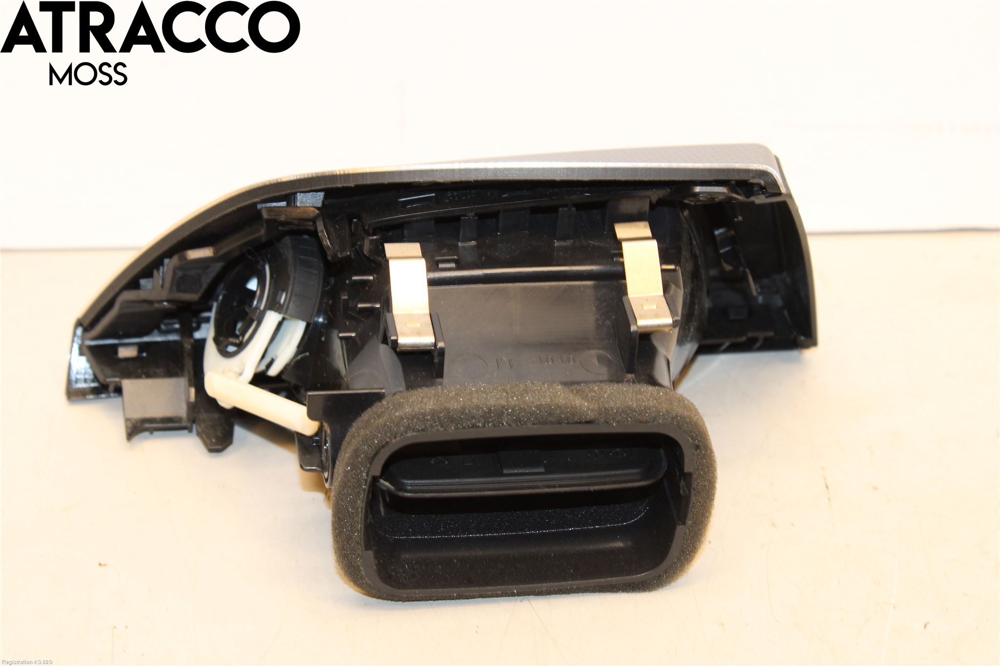 BMW 1 F20/F21 11-19 Dashbord Kanal - Dyse