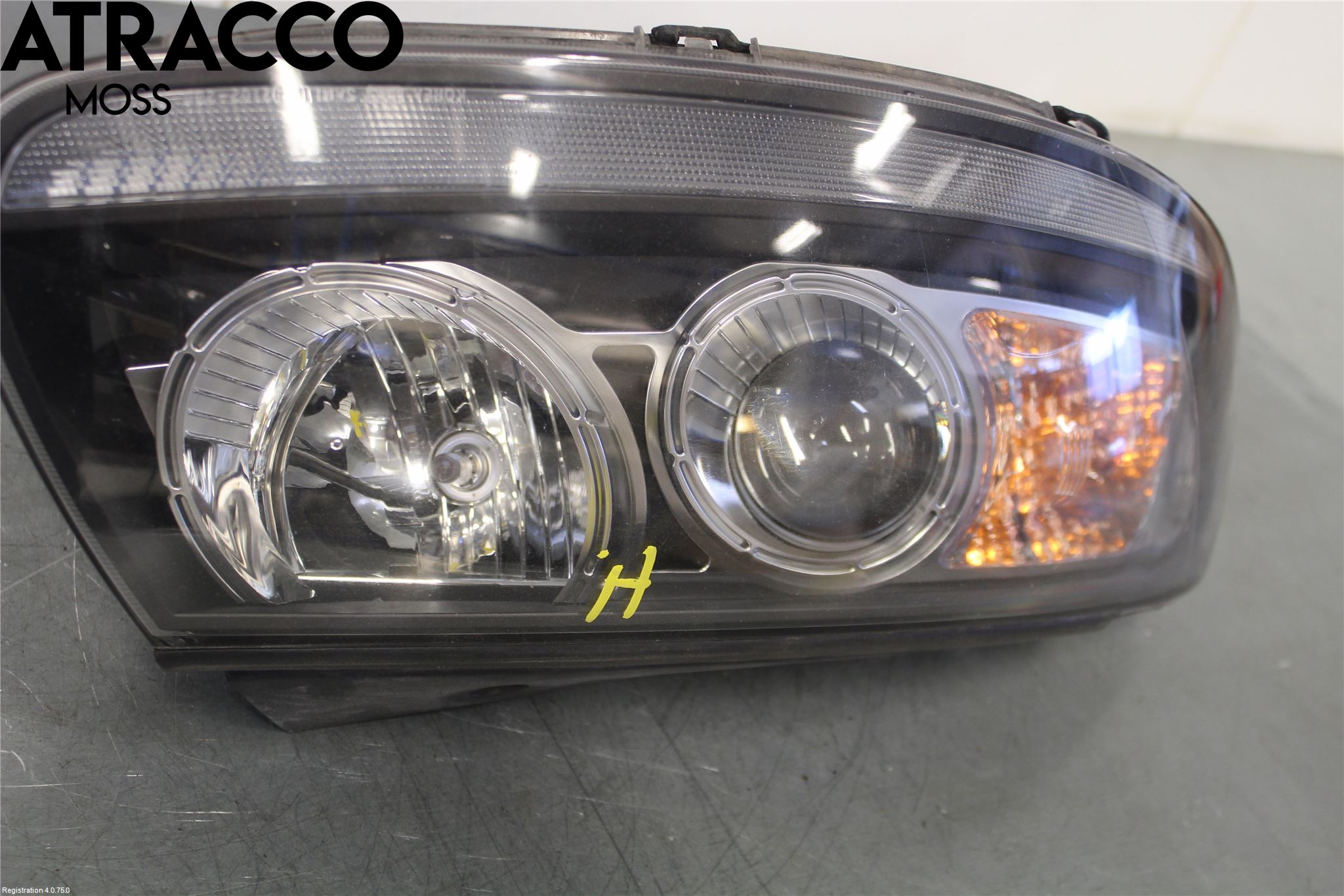 Hyundai SANTA FE  06-12 Frontlykt Høyre