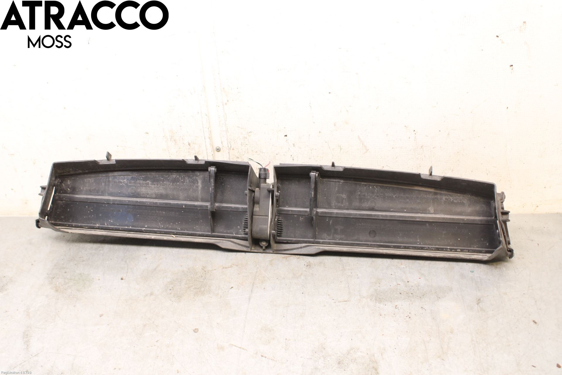 Tesla MODEL X 16- Luftstyring Front