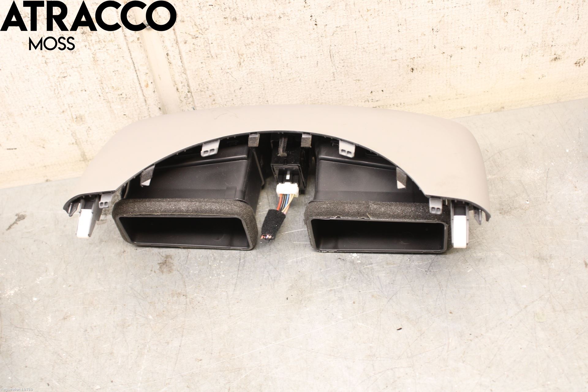 Kia SOUL 09- Dashbord Kanal - Dyse