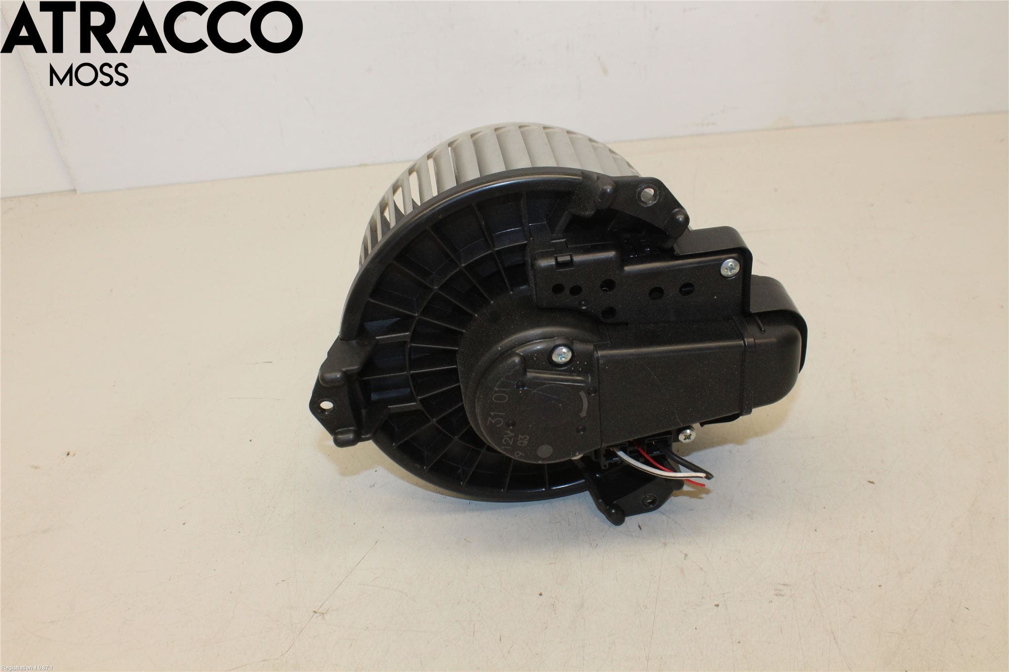 Toyota YARIS XP130 12-14 Varmeapparat Viftemotor