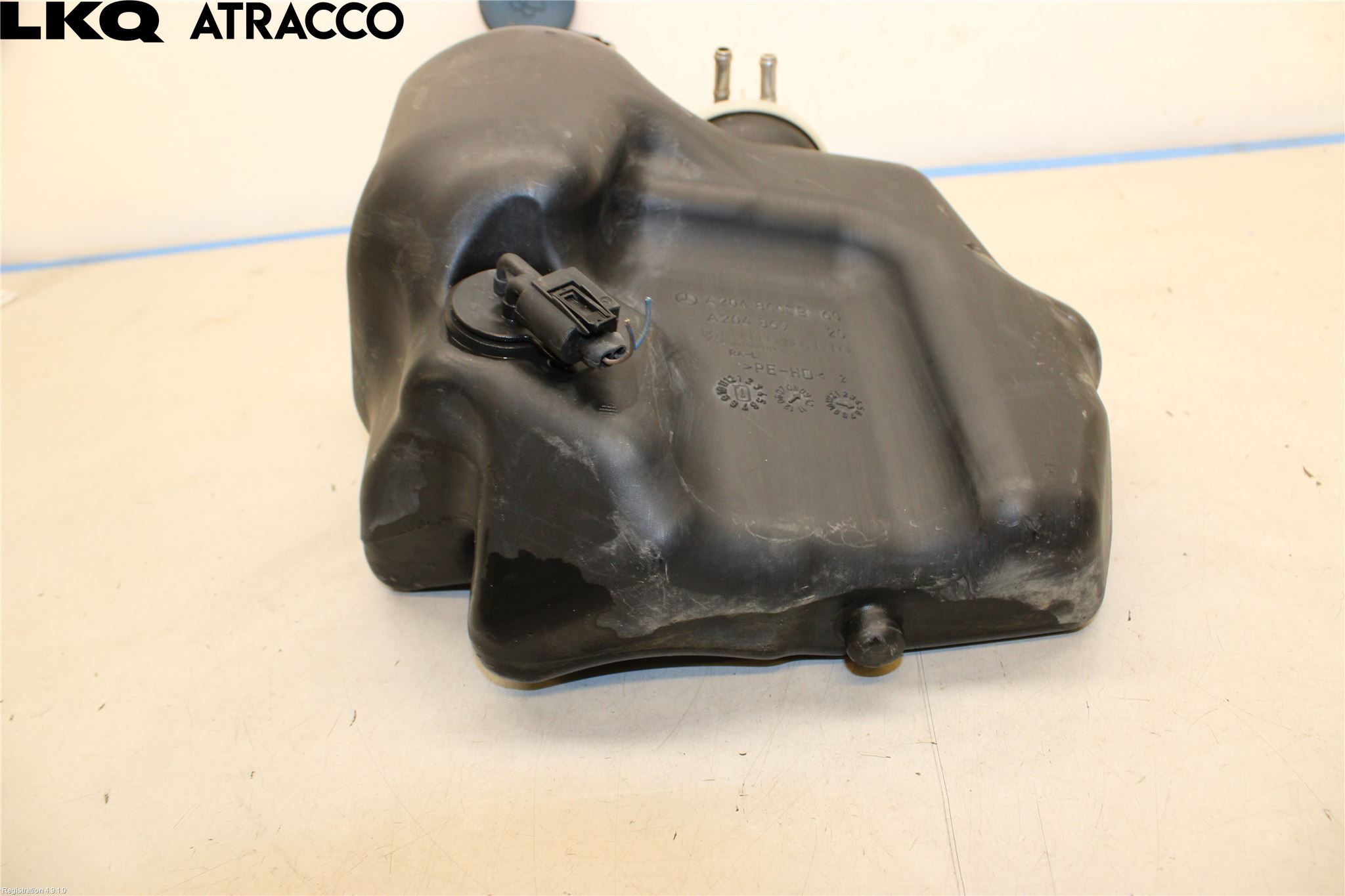 Mercedes-Benz MB E-KLASS (W212) 09-16 Spylerbeholder Frontrute