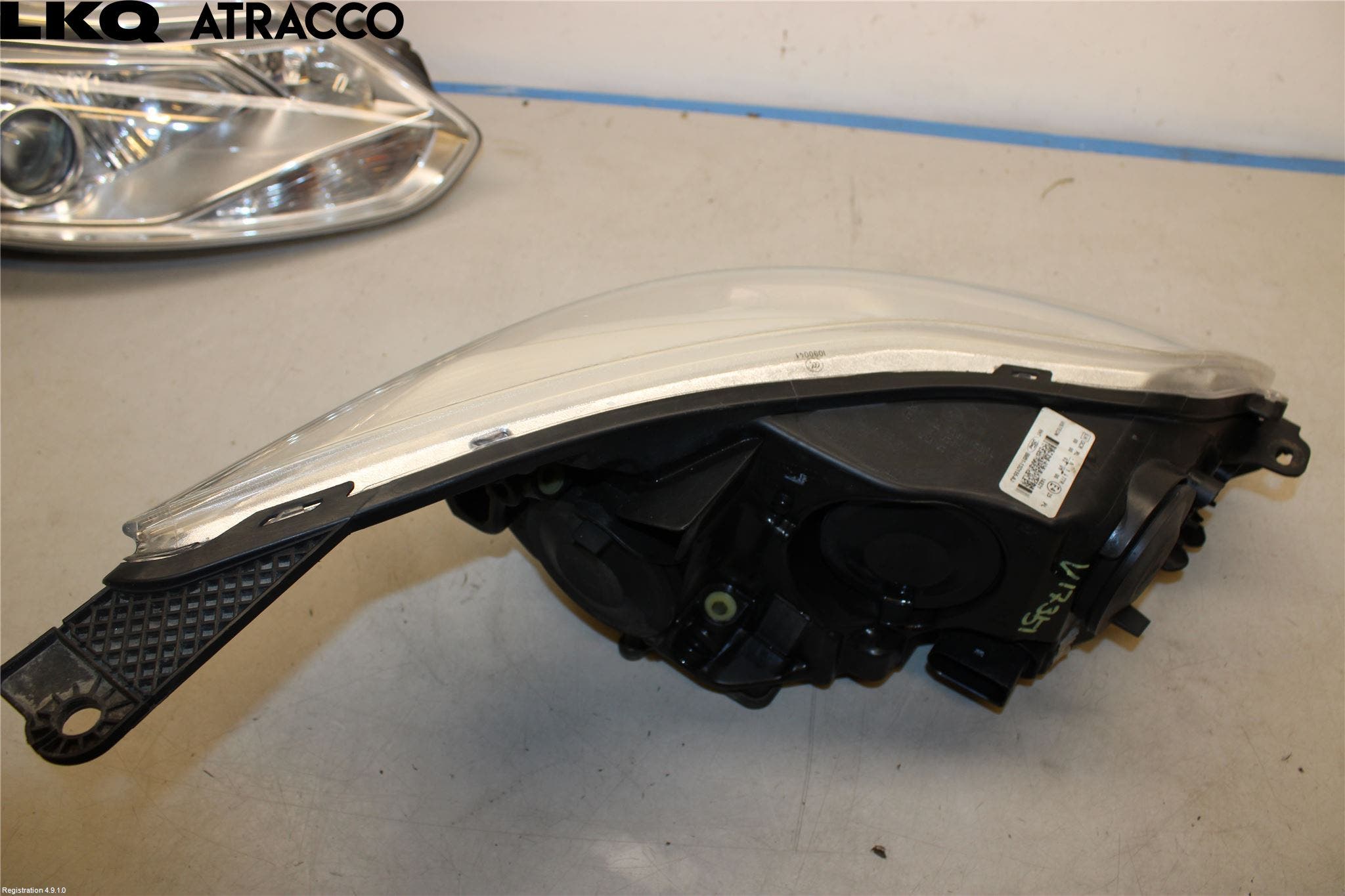 Ford FOCUS 11-14 Frontlykt Venstre