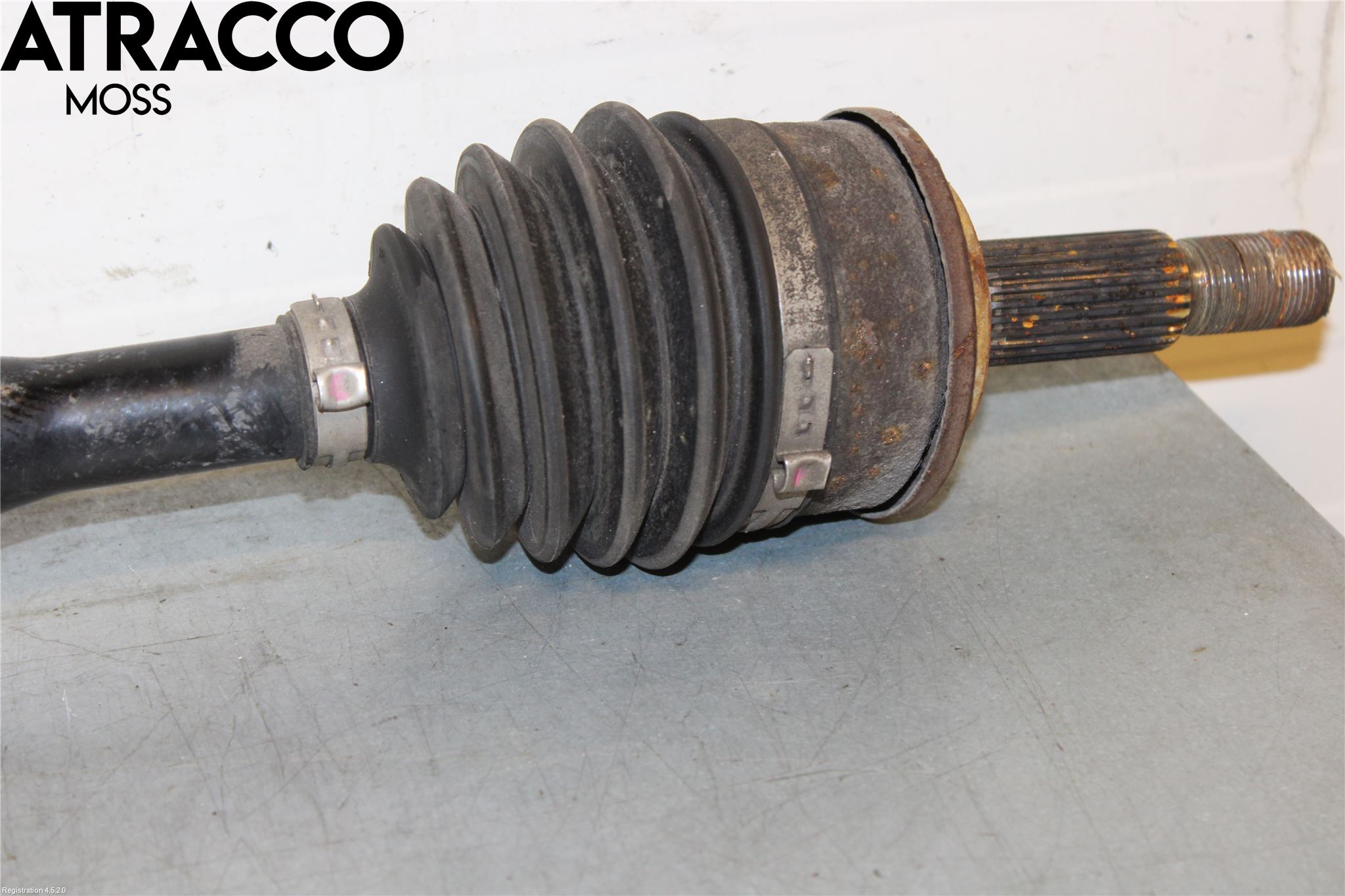 Toyota AURIS 13-19 Drivaksel Foran Kompl Høyre