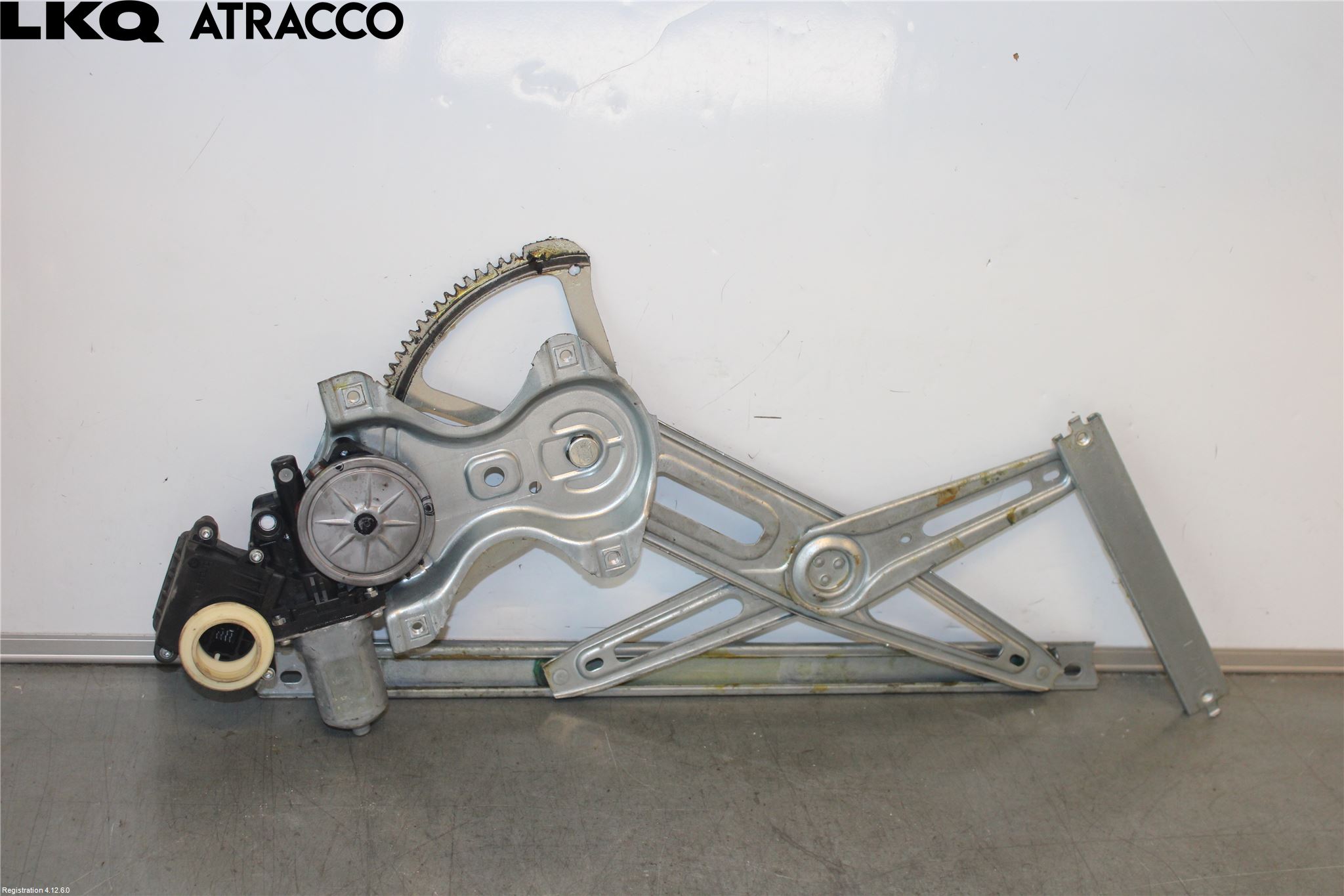Toyota AURIS 13-19 Vindusheis El Komp