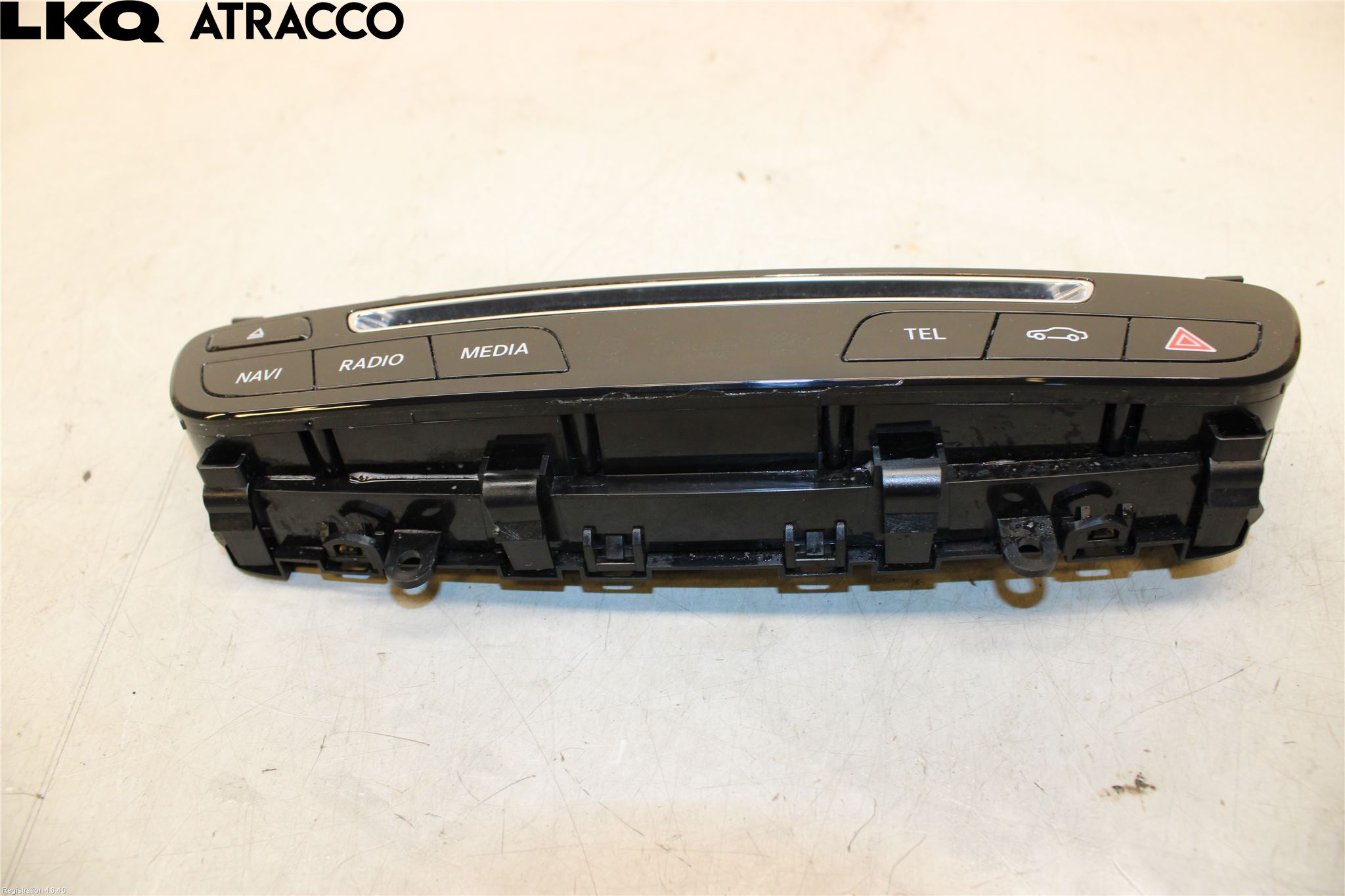Mercedes-Benz MB C-KLASS (W205) 14-21 Stereo Radio Med Cd