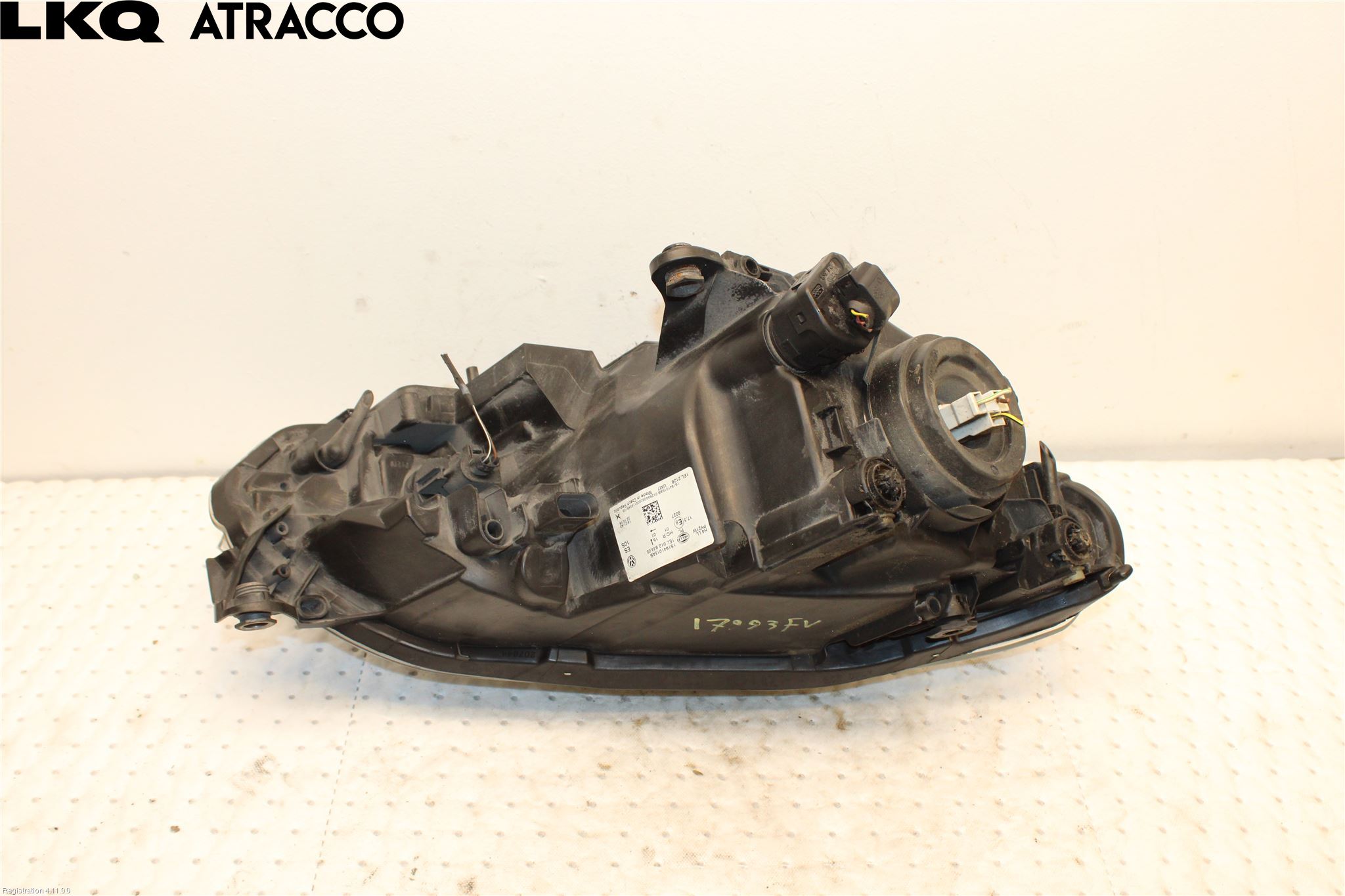 Volkswagen VW UP! / E-UP! Frontlykt Venstre