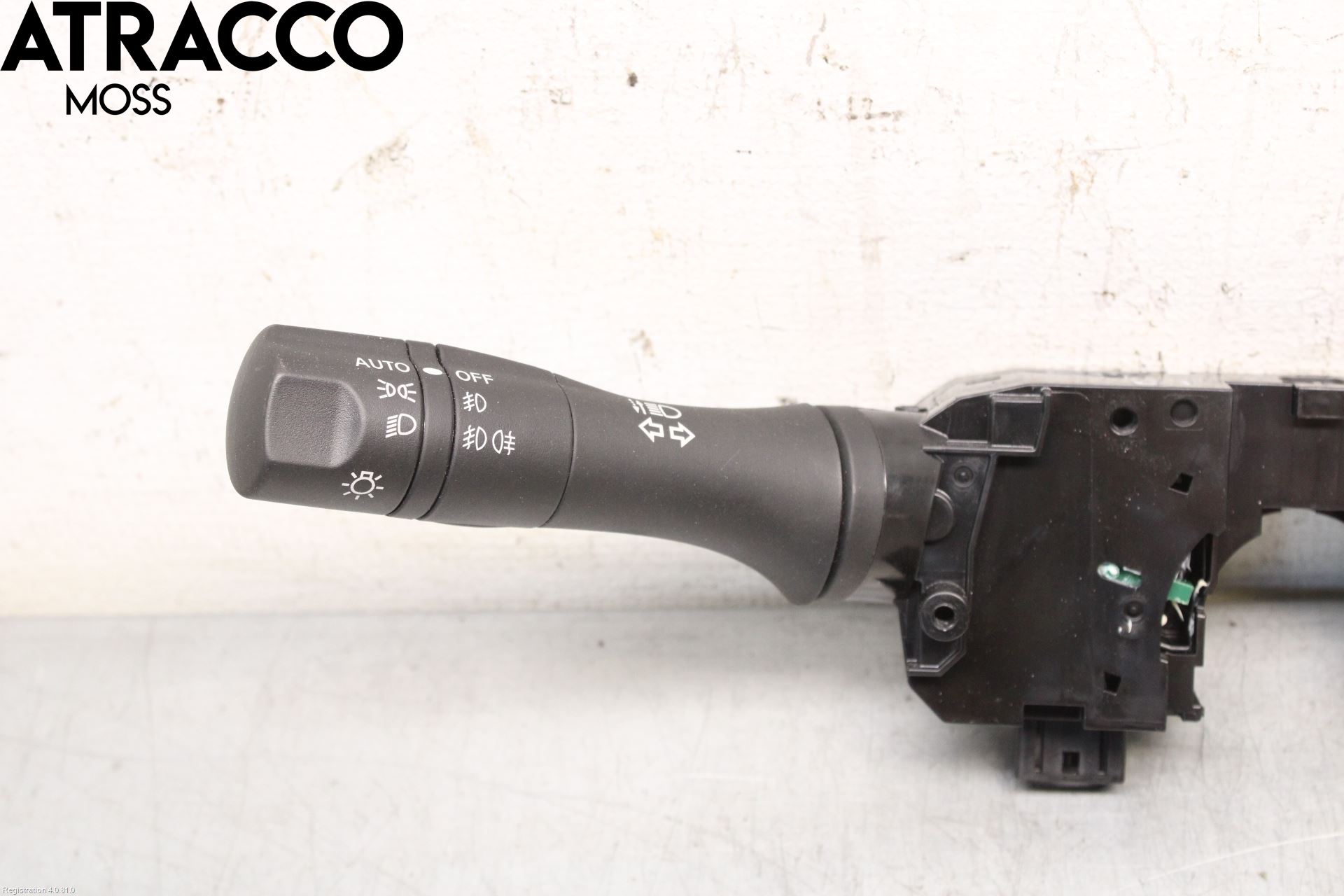 Nissan LEAF 18- Bryter Ratt Kombi H Og V