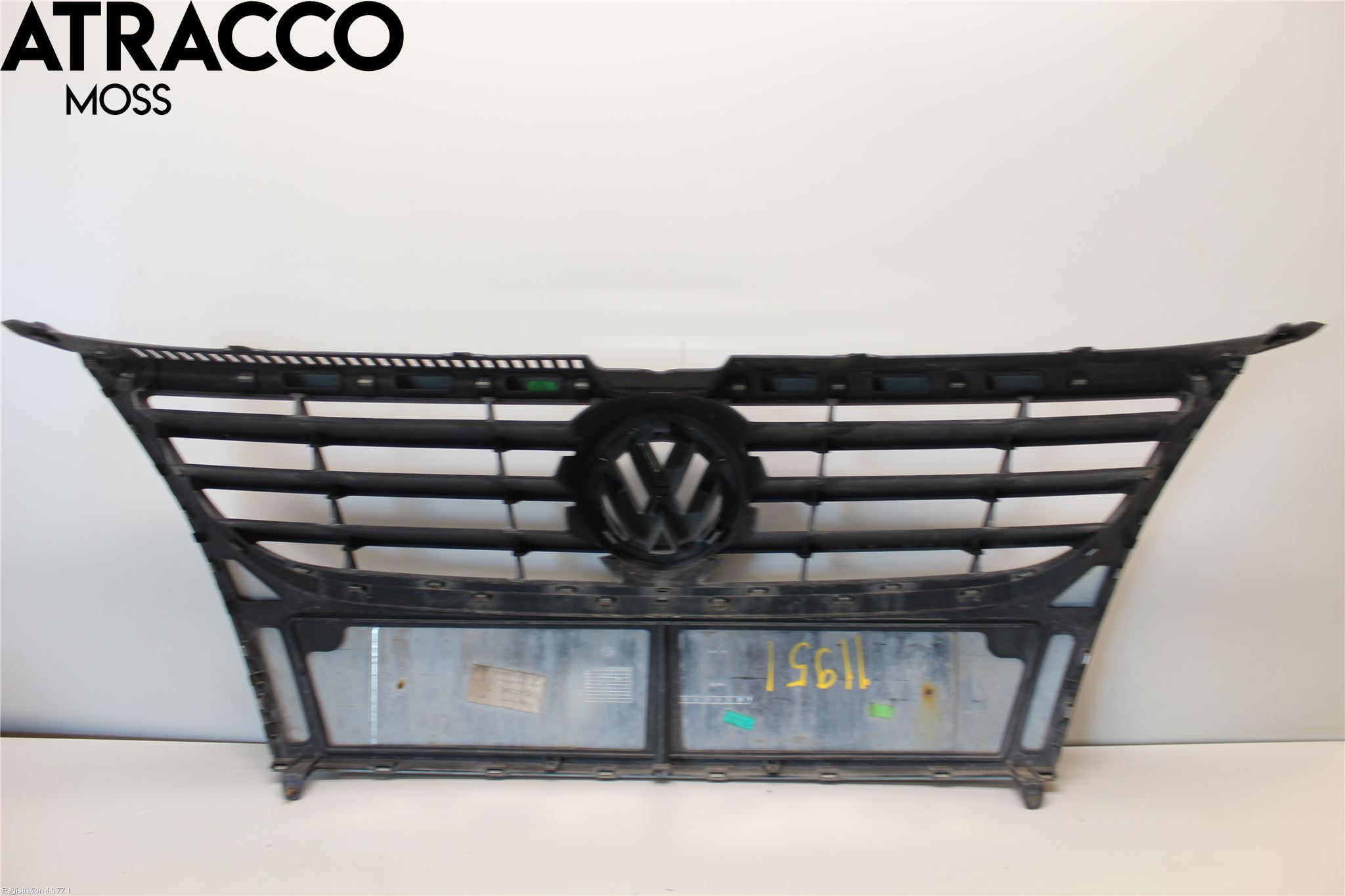 Volkswagen VW TOURAN 03-10 Grill Komplett
