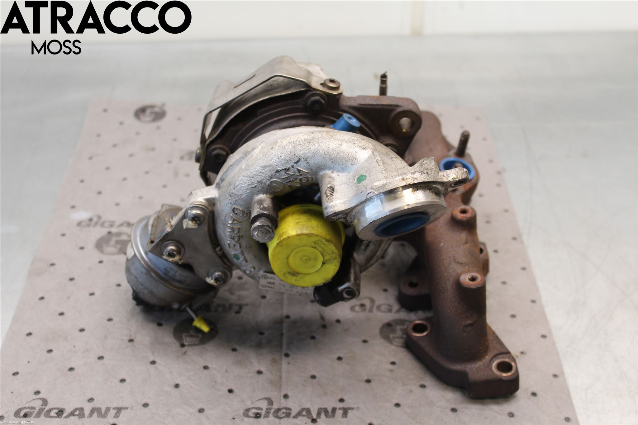 Volkswagen VW TOURAN 10-15 Turboaggregat