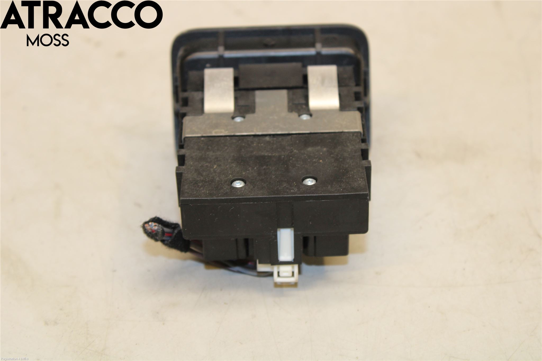 Mercedes-Benz MB GL/GLS-KLASS (X166) 12-19 Bryter Parkeringsbrems