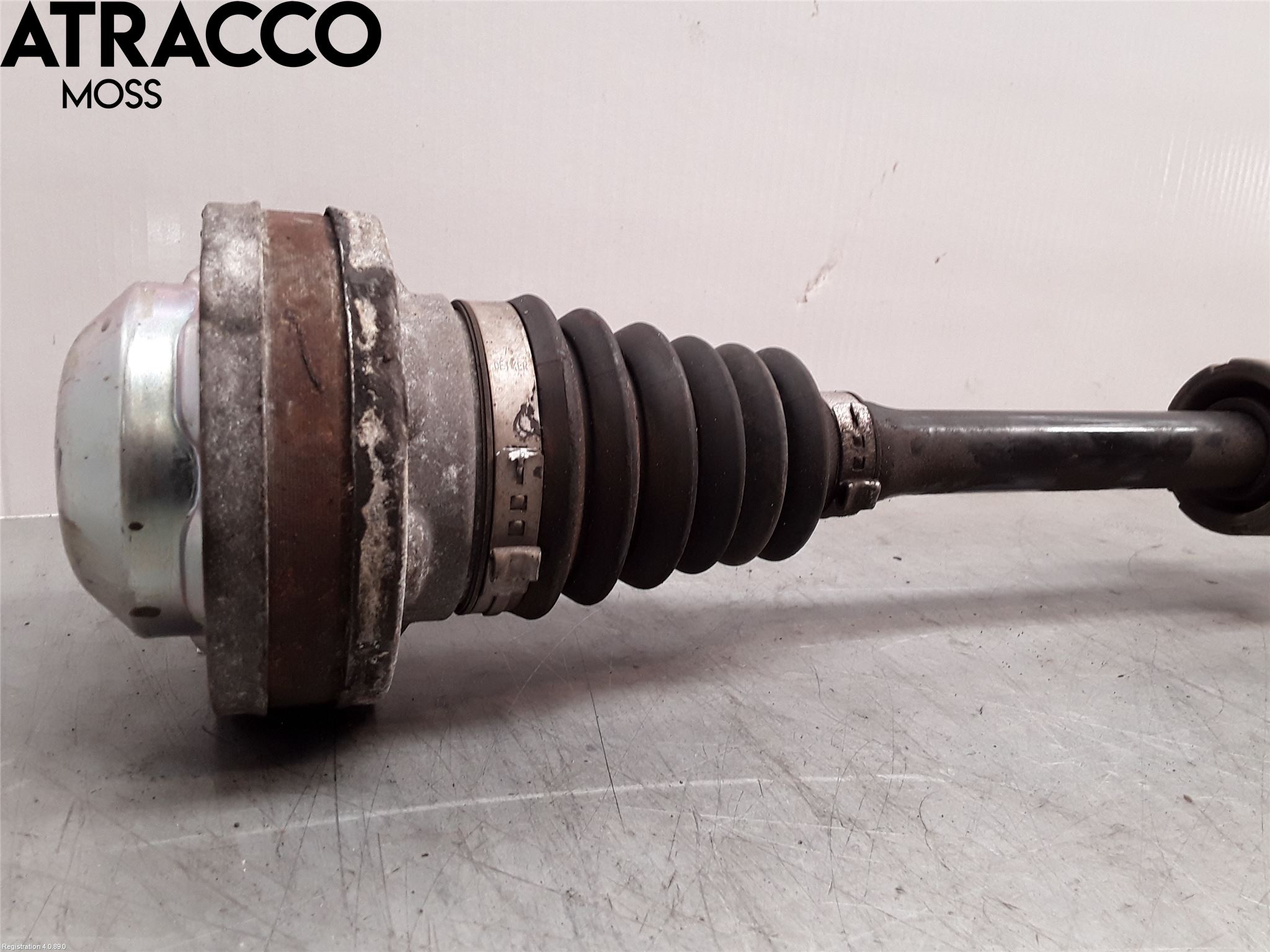 Audi A3/S3 8V 13-20 Drivaksel Foran Kompl Høyre