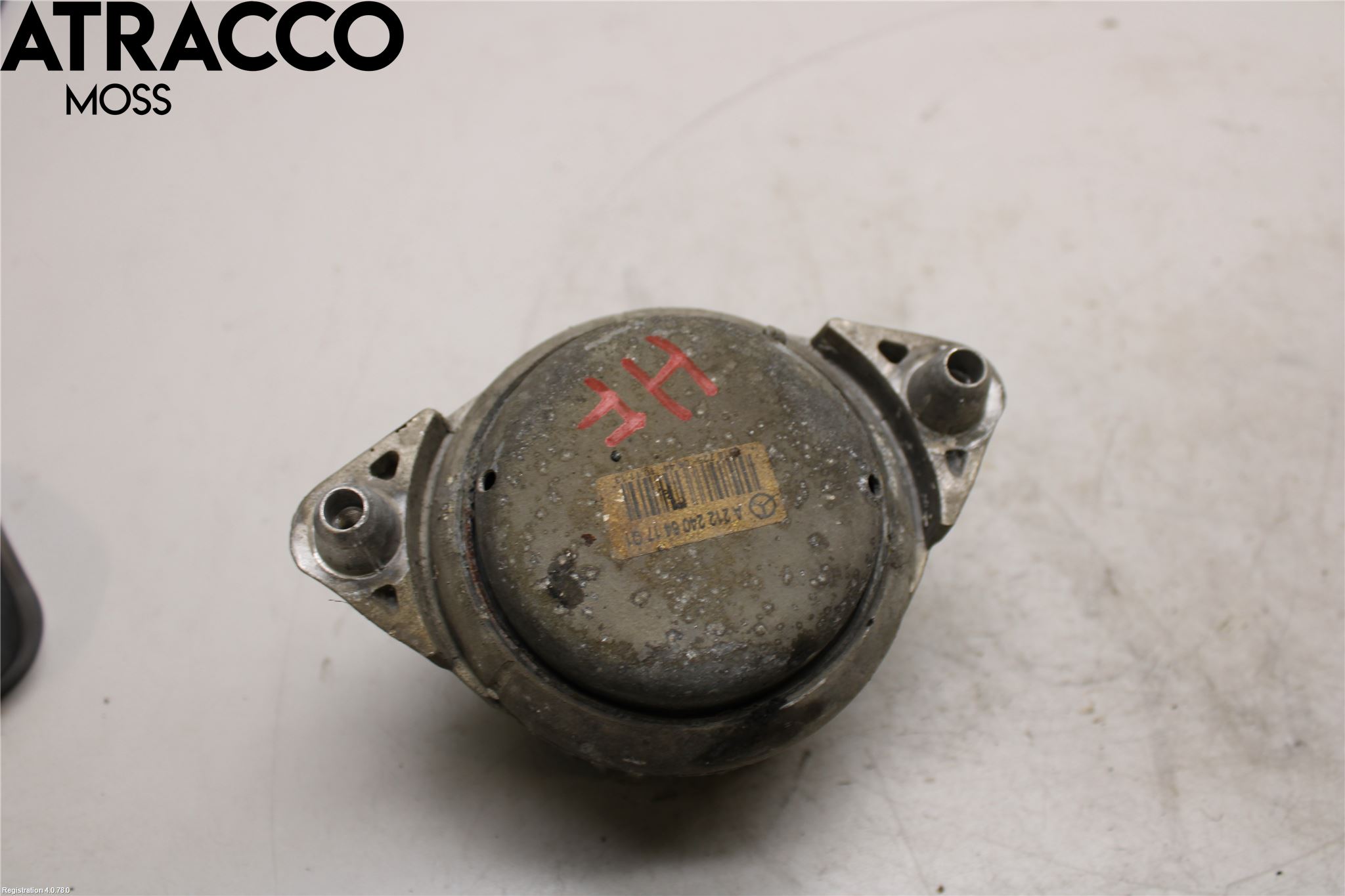 Mercedes-Benz MB E-KLASS (W212) 09-16 Motor Feste Gummi