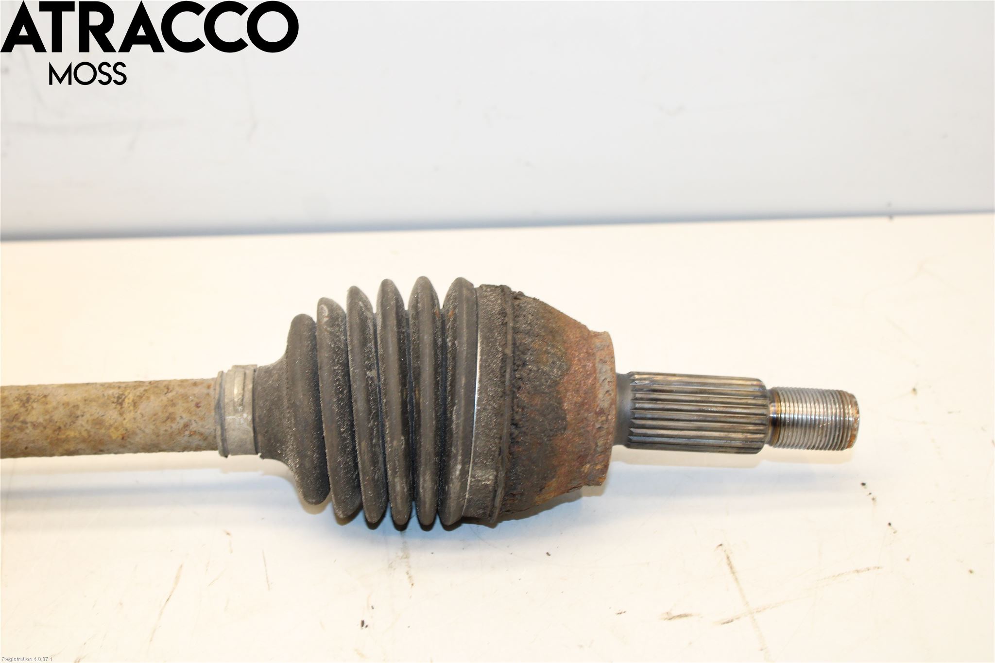 Ford FIESTA 13-17 Drivaksel Foran Kompl Venstre