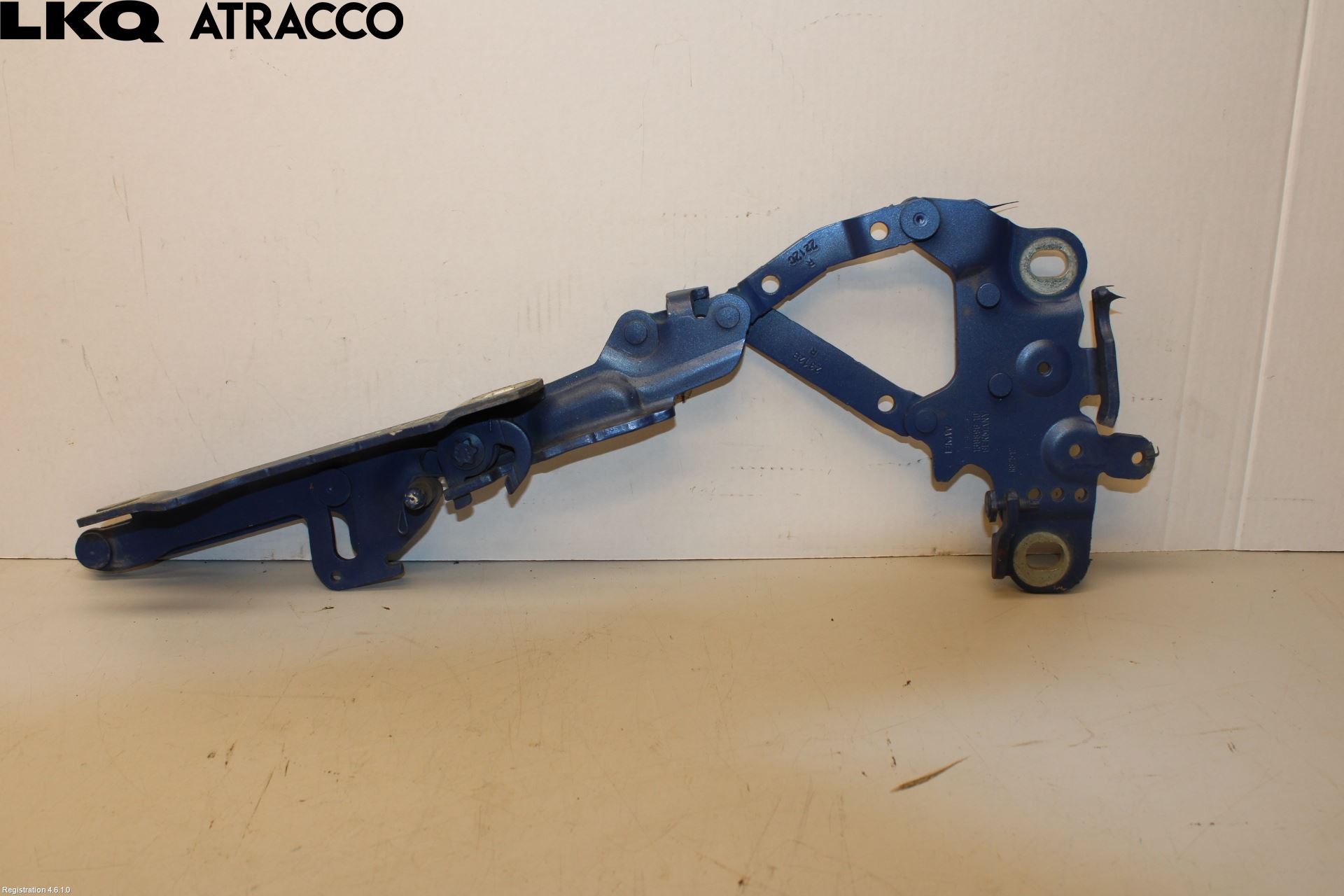 BMW 3 F30/F31/F80 12-19 Panser Hengsel - Hengsler