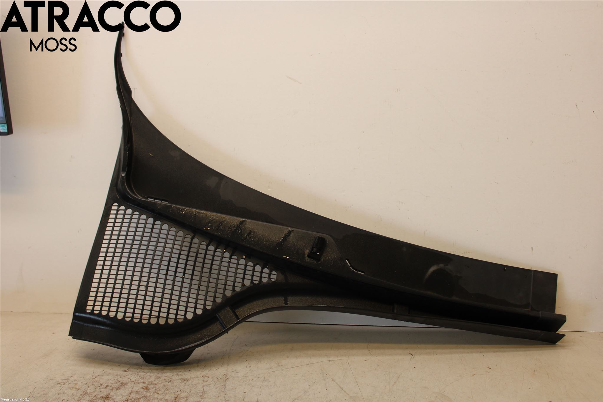 Skoda OCTAVIA (5E) 13-20 Visker Deksel-Grill-Under Frr