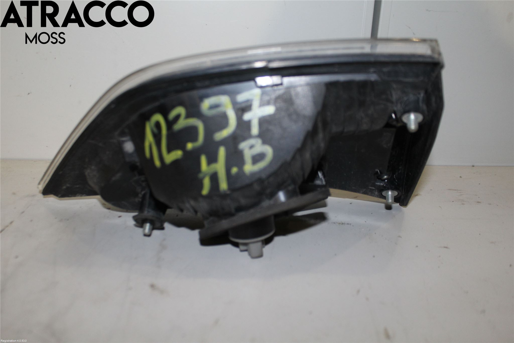 Mitsubishi OUTLANDER 07-12 Baklykt Høyre  På Luke(Indre)