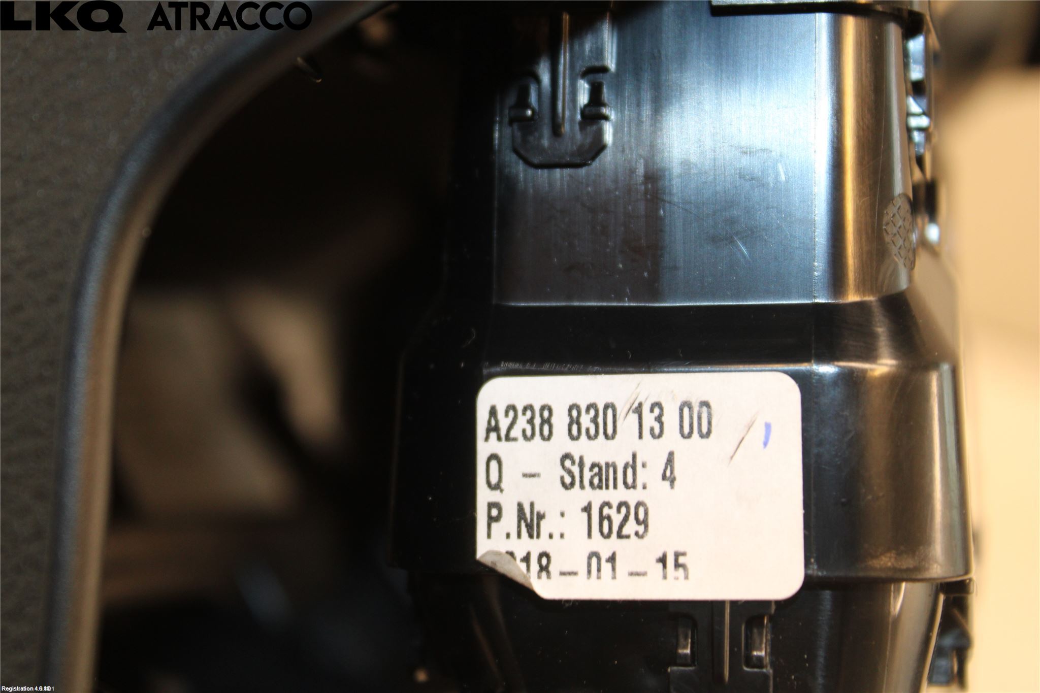 Mercedes-Benz MB E-KLASS (W213) 16-23 Dashbord Kanal - Dyse