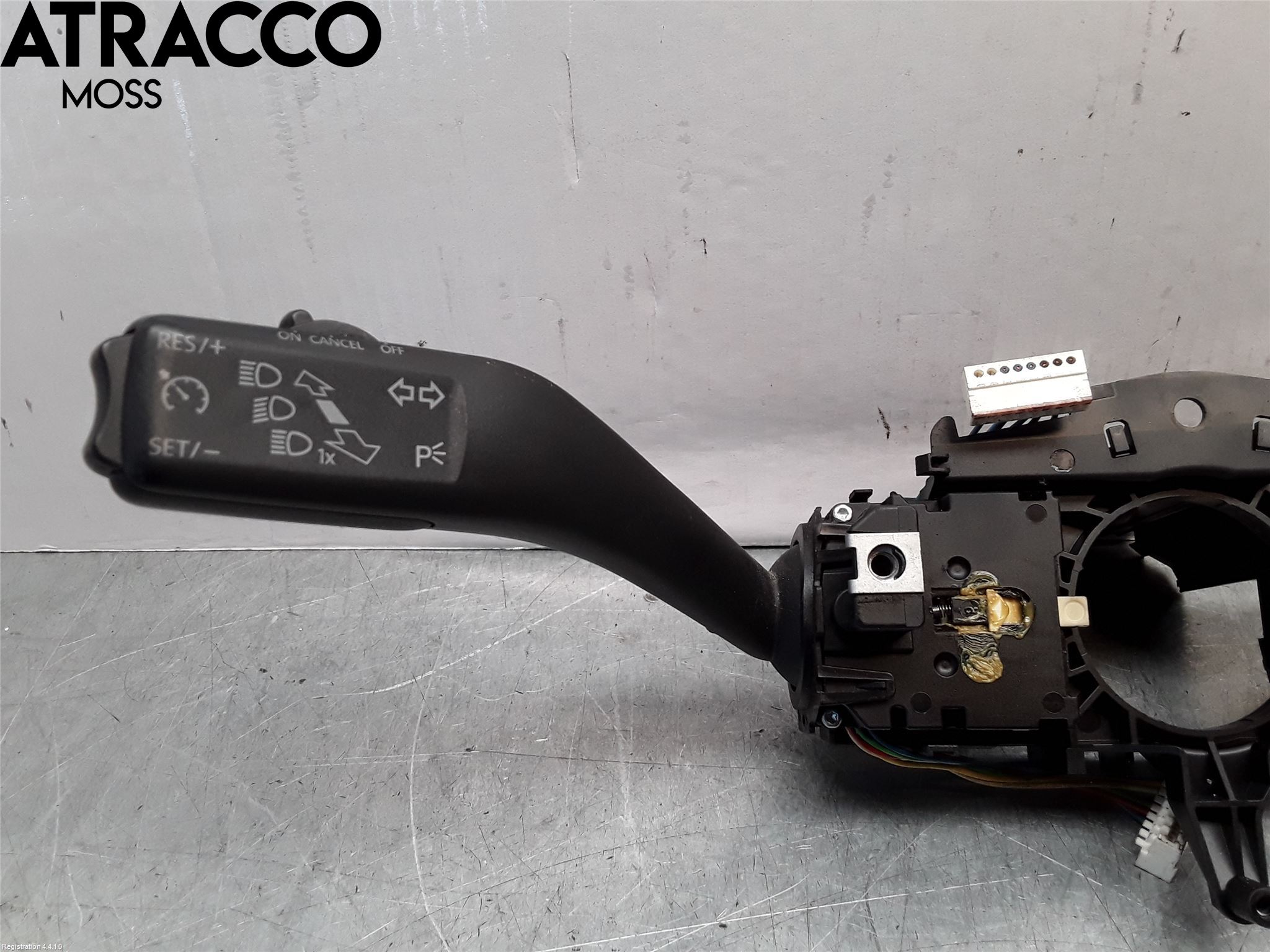 Volkswagen VW CADDY 11-15 Bryter Ratt Kombi H Og V