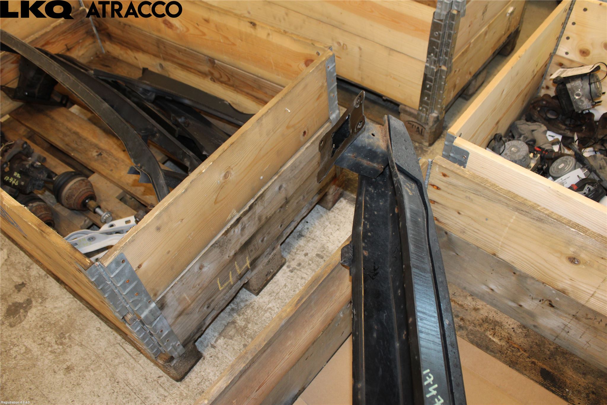 Volkswagen VW GOLF / E-GOLF VII 13-20 Støtfanger Bak Bjelke