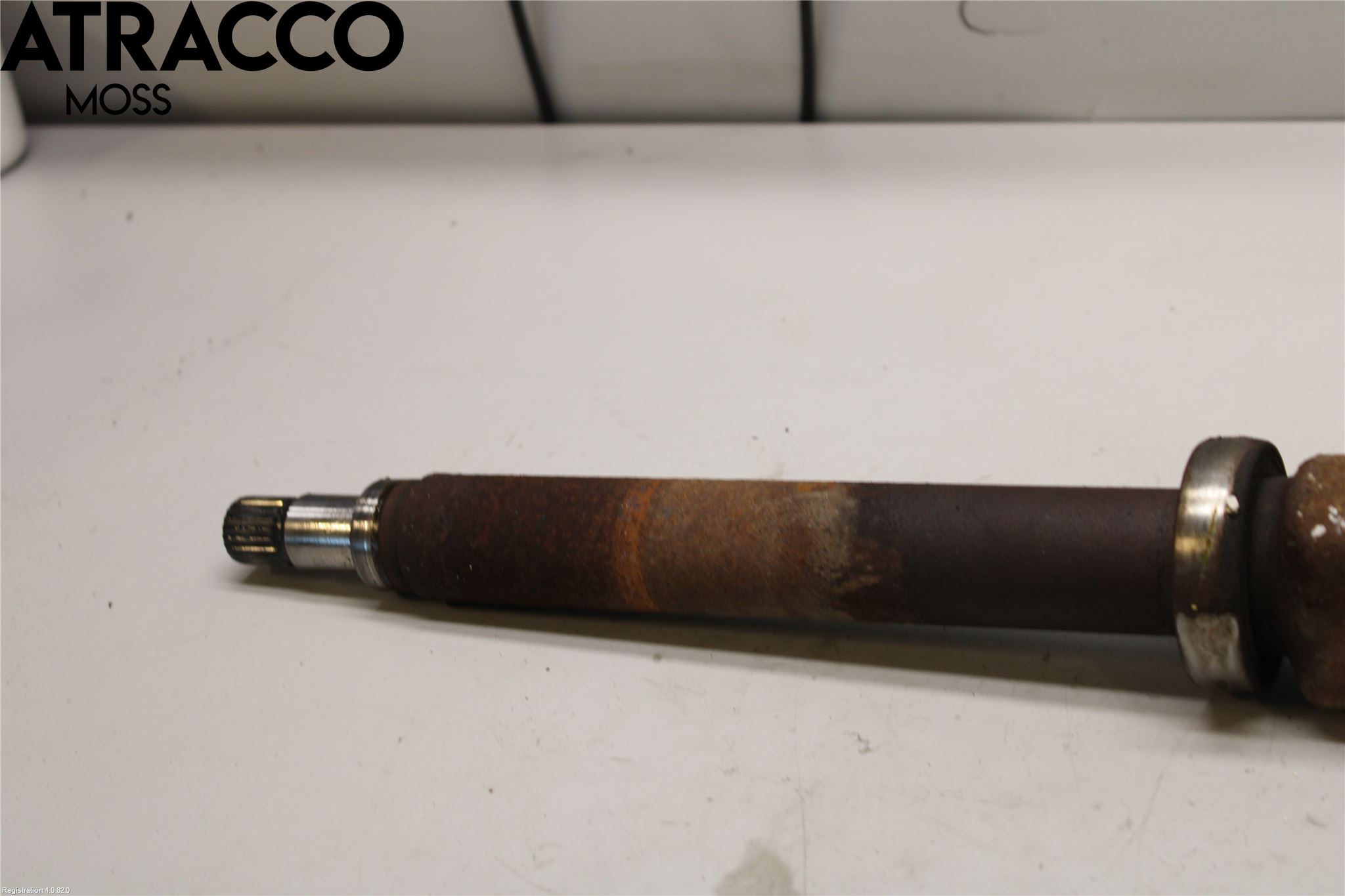 Ford FIESTA 13-17 Drivaksel Foran Kompl Høyre