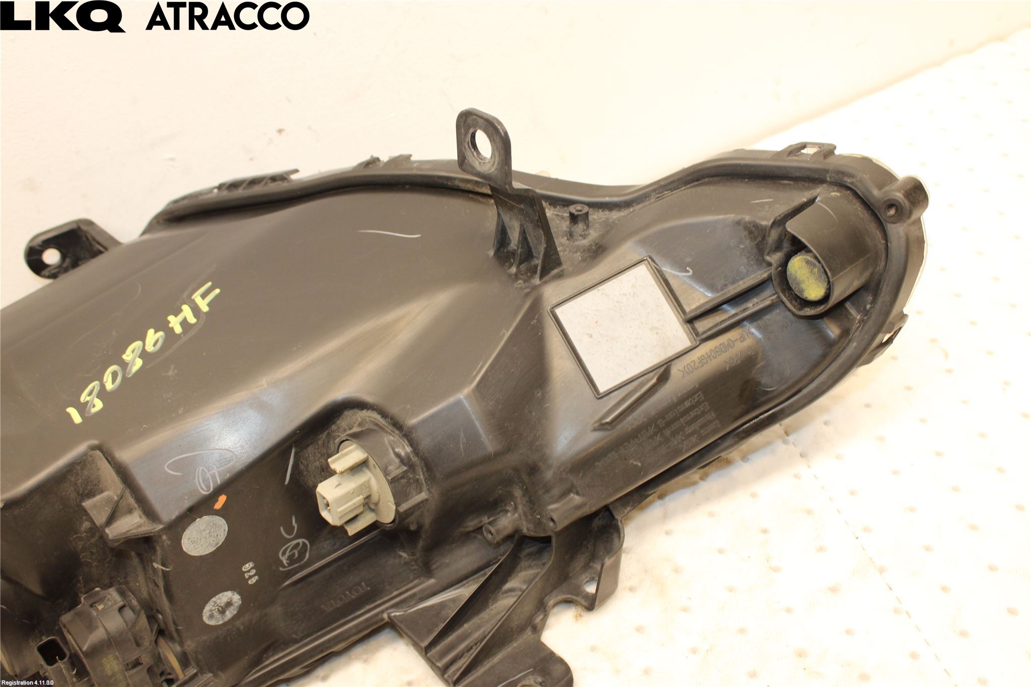 Toyota AYGO 15-21 Frontlykt Høyre