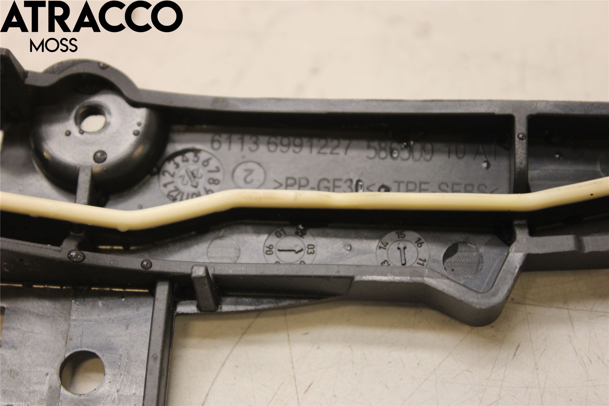 BMW 4/i4 G26 GRAN COUPÉ 21- Støtfanger Foran Feste