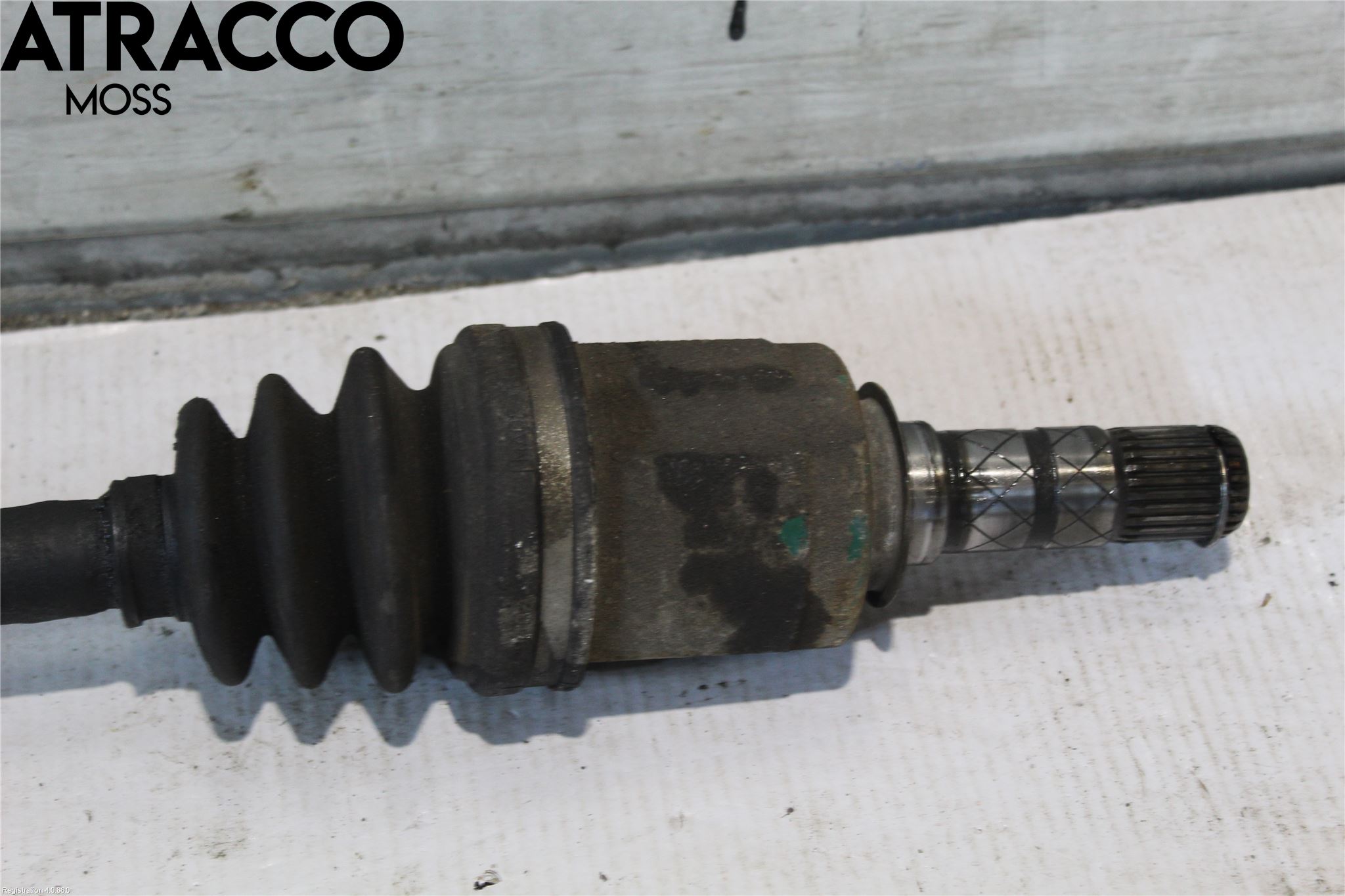 Subaru LEGACY    07-09 Drivaksel Foran Kompl Venstre