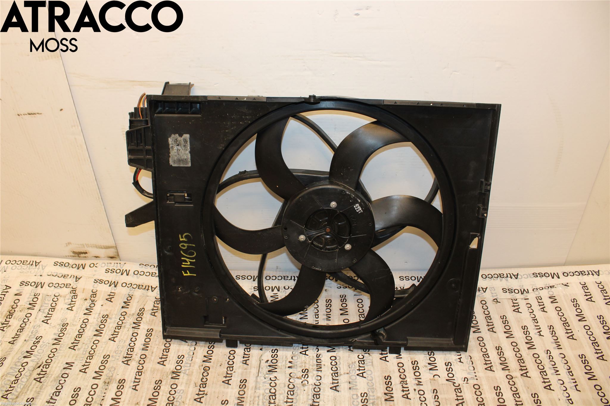 BMW 5 E60/61 Sed/Tou 02-10 Kjølevifte Elektrisk