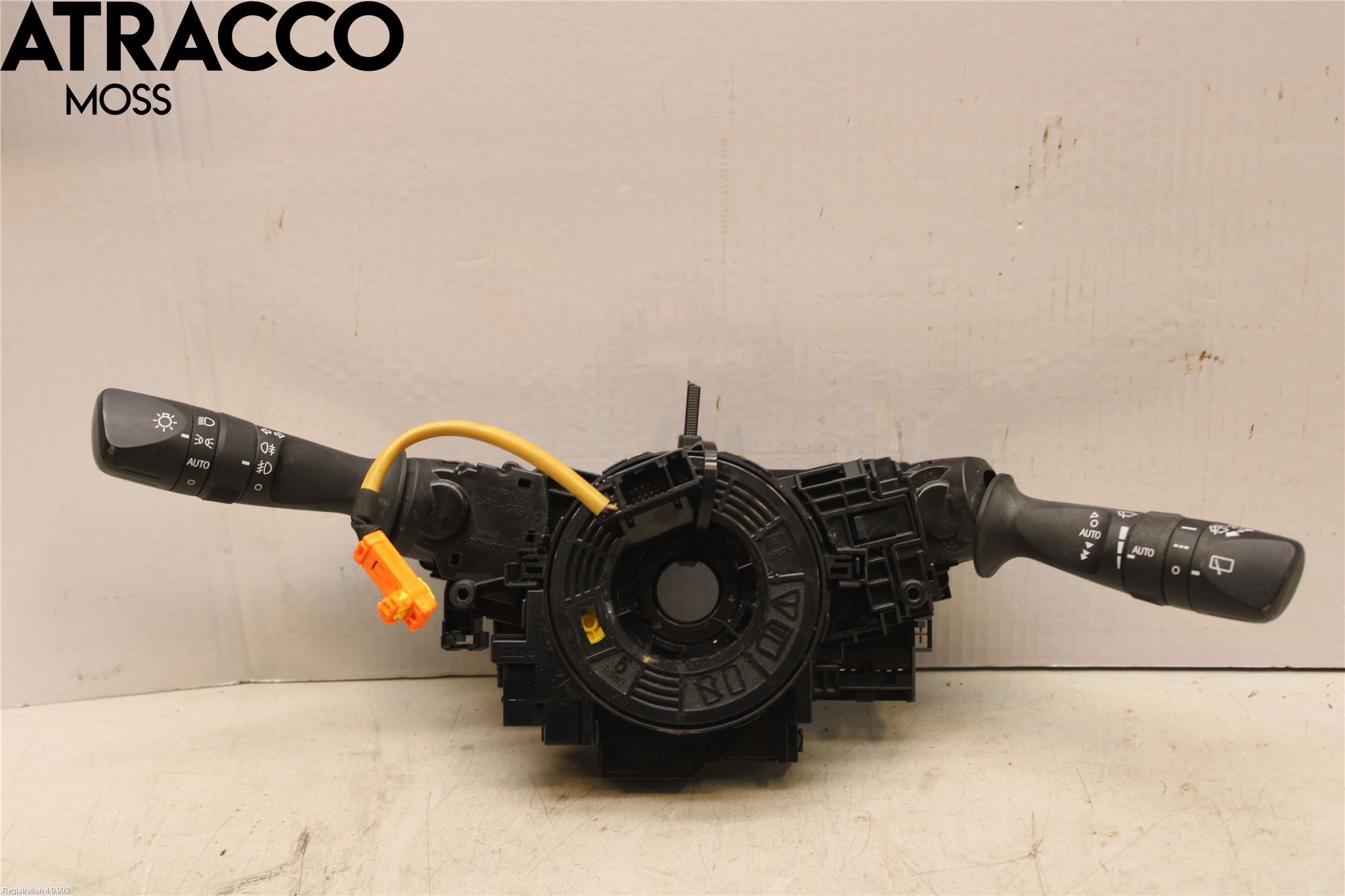 Toyota RAV4 13-18 Bryter Ratt Kombi H Og V