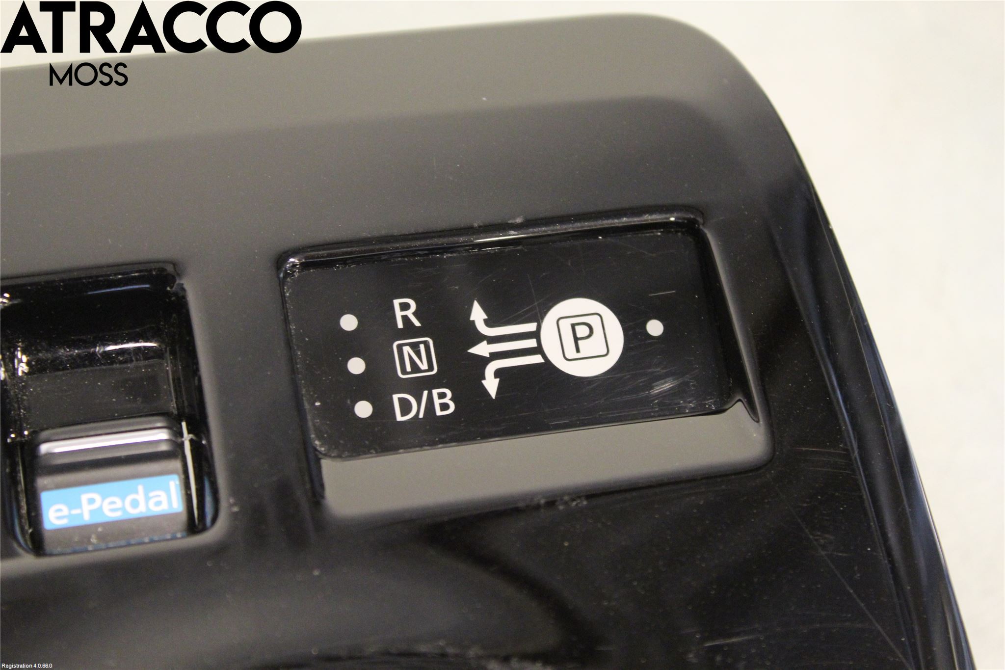 Nissan LEAF 18- Instrumentkonsoll Midt