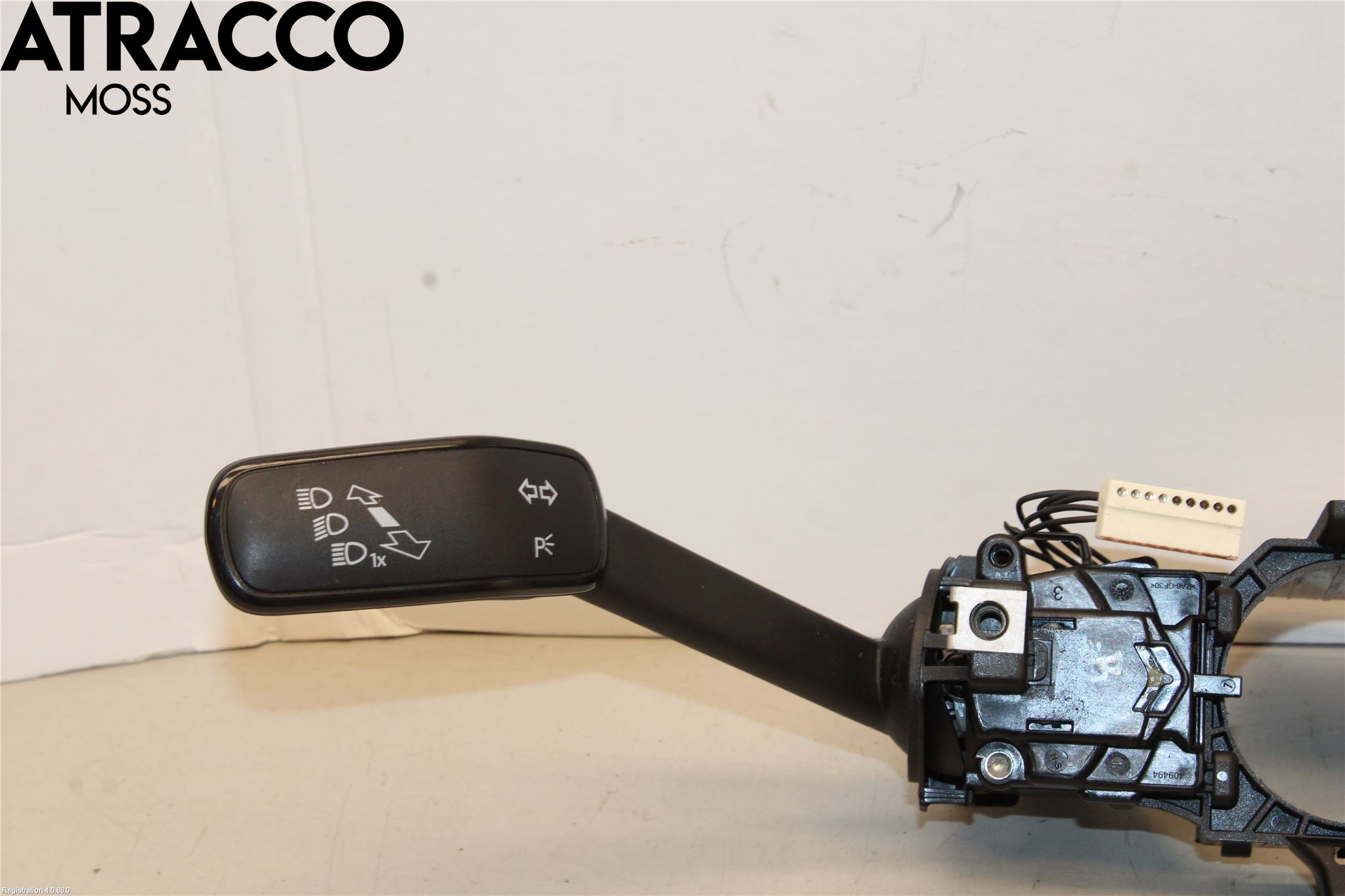 Volkswagen VW PASSAT 15-19 Bryter Ratt Kombi H Og V