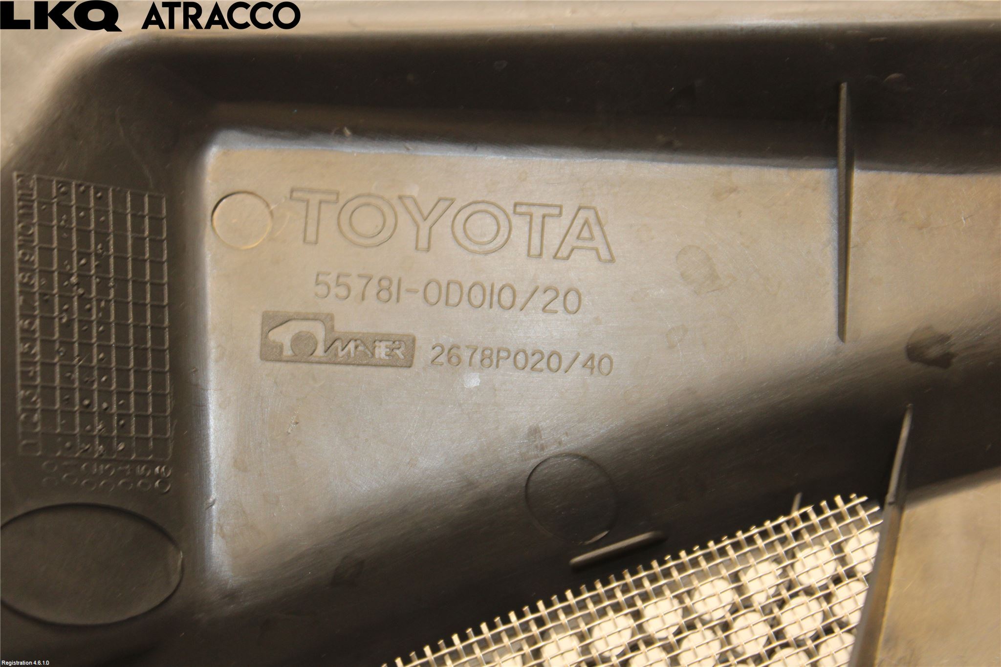 Toyota YARIS P1 03-05 Visker Deksel-Grill-Under Frr