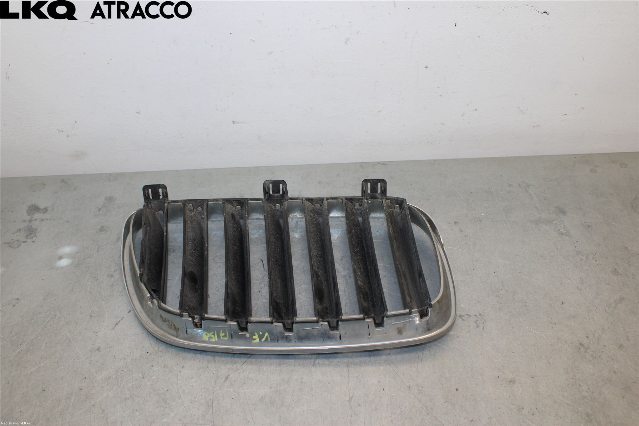 BMW X3 E83     03-10 Grilldel Venstre
