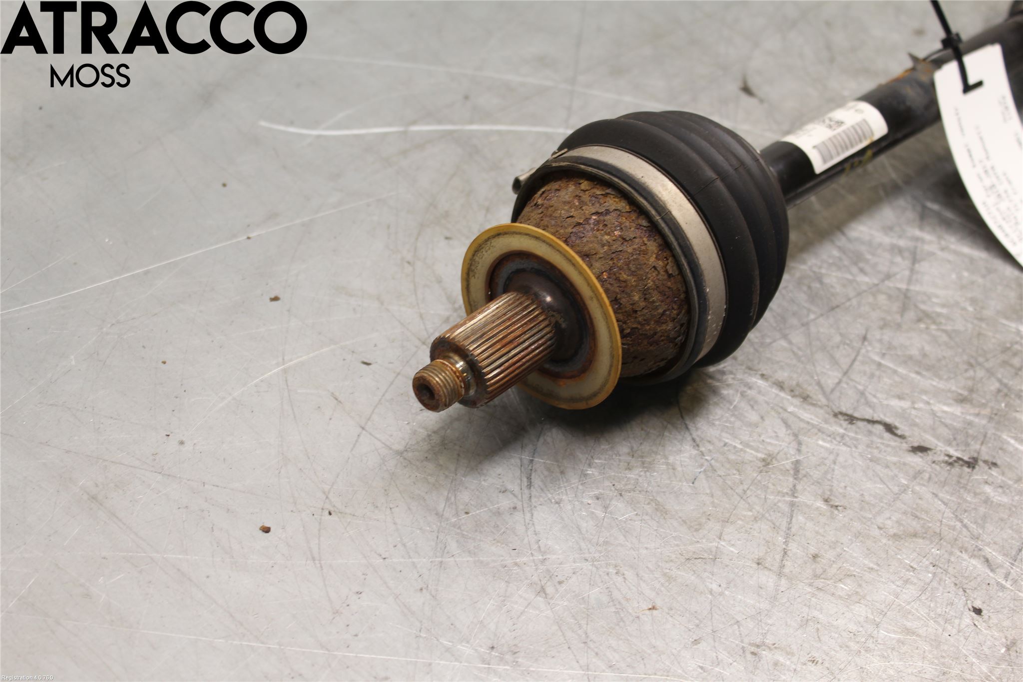 Volkswagen VW POLO 10-17 Drivaksel Foran Kompl Venstre