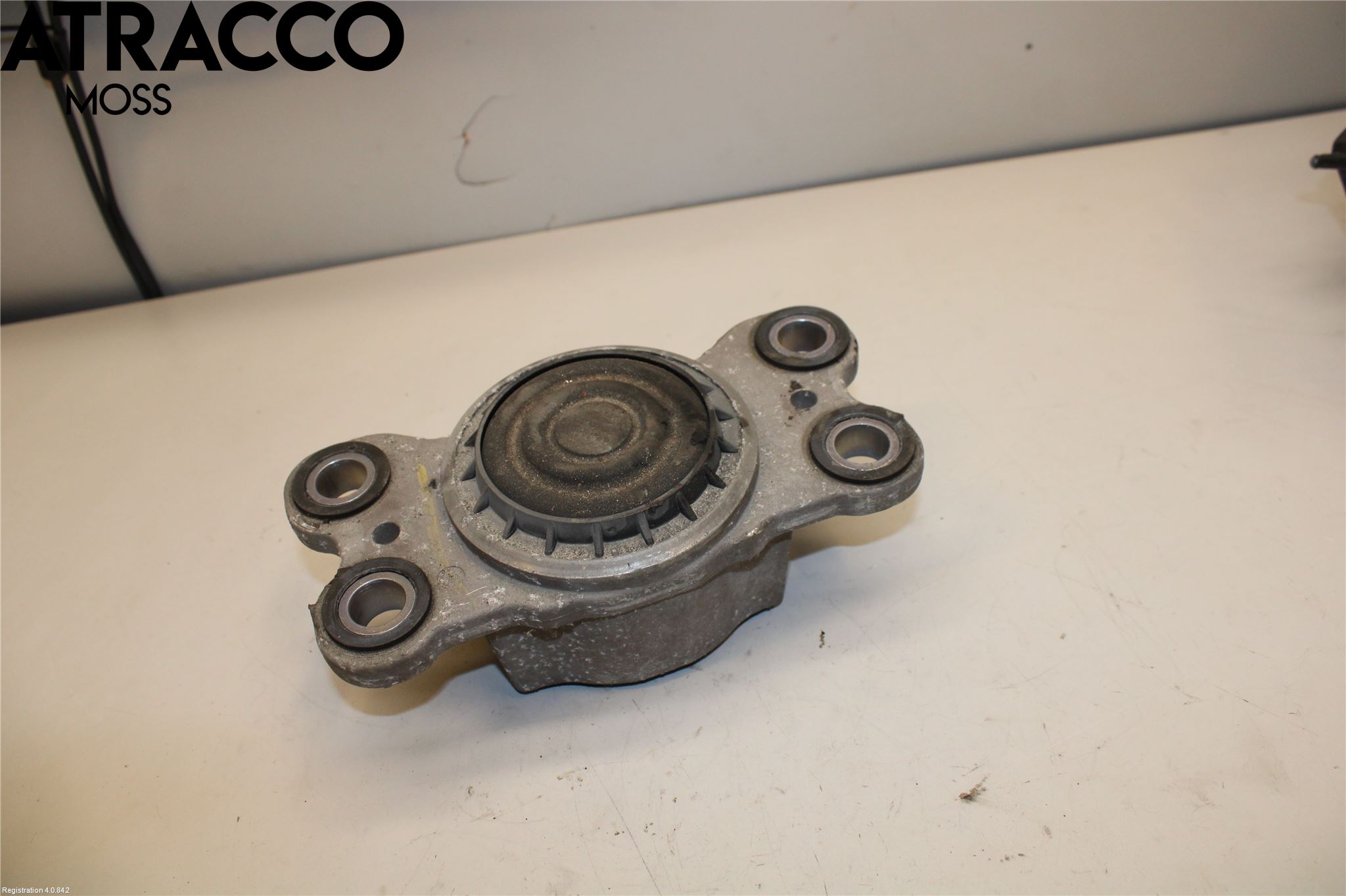 Volvo V70 14-16 Motor Feste Stål-Alu