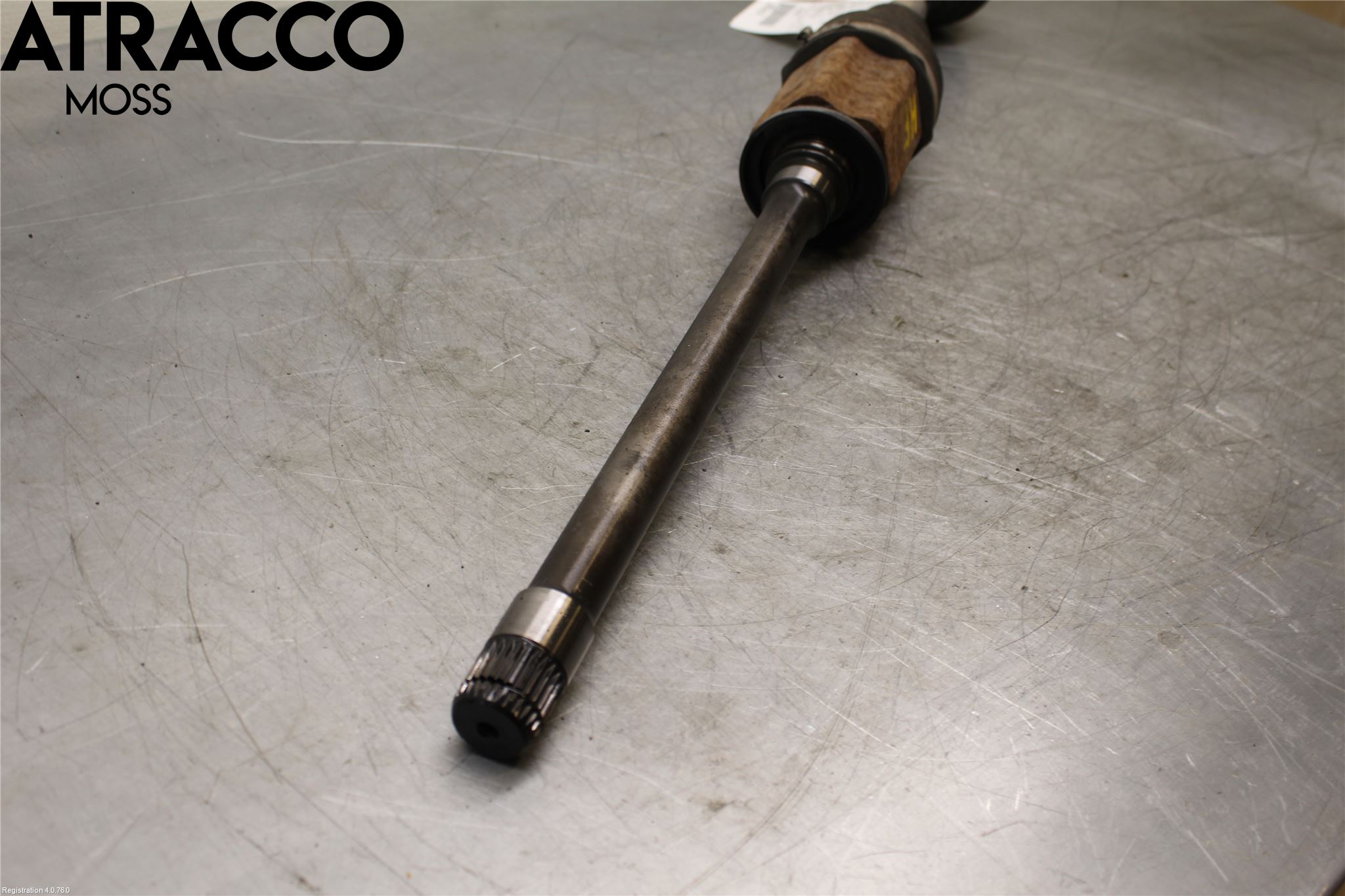 BMW X1 E84 10-15 Drivaksel Foran Kompl Høyre